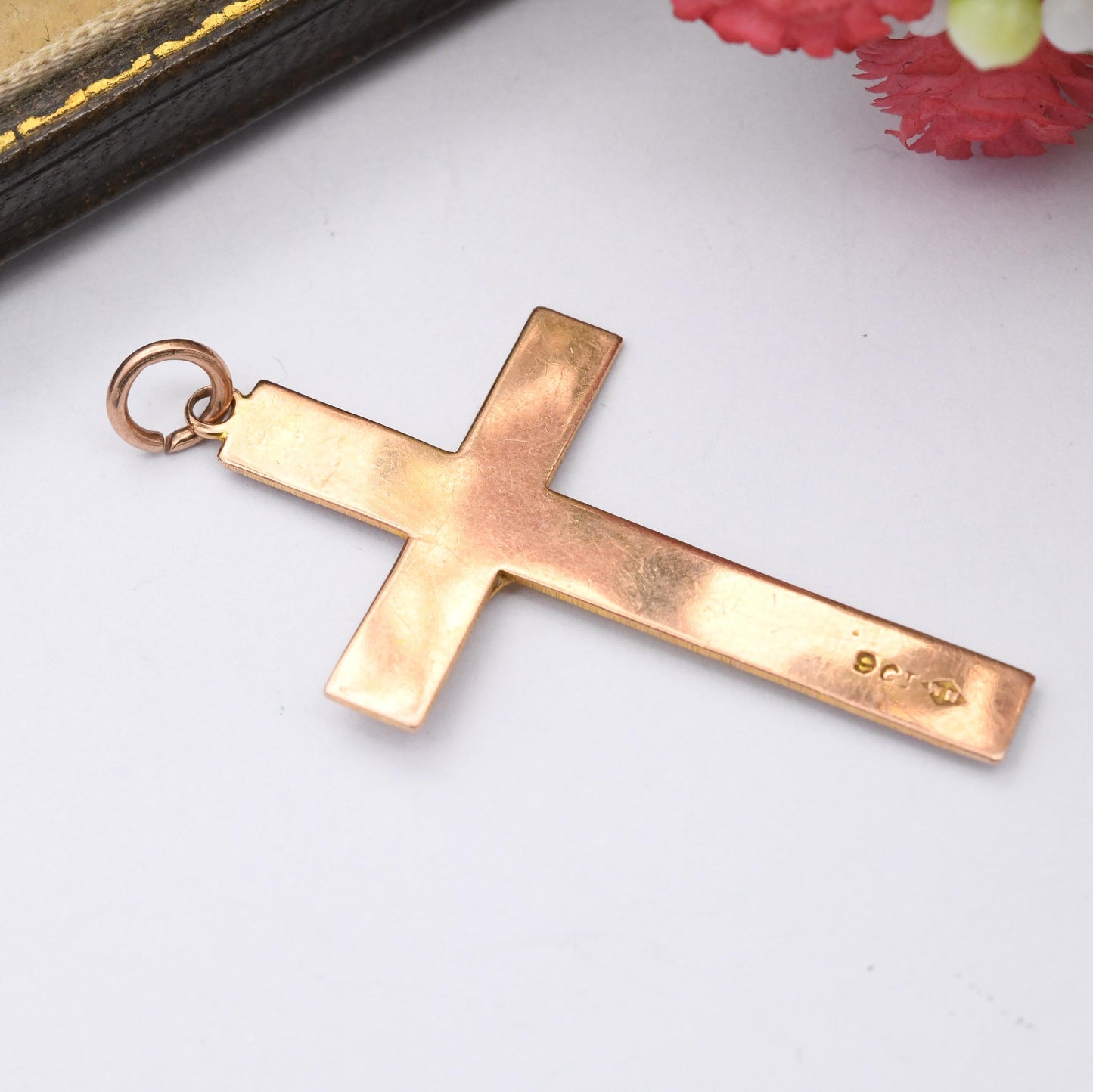 Antique 9ct Gold Jesus on the Cross Pendant - Gift for Christening Baptism | Antique Rose Gold Yellow Gold | 3D Image