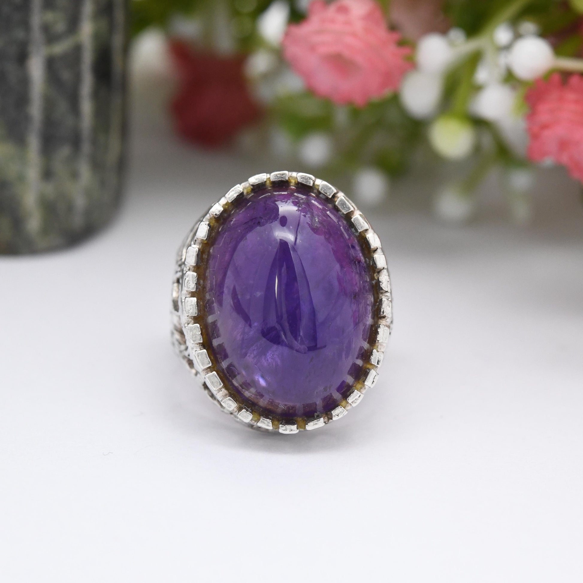 Vintage Mid-Century Sterling Silver Amethyst Ring 1977 - Cabochon Large Purple Stone Brutalist Crater | UK Size - G 1/2 | US Size - 3 1/2