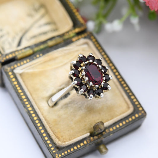 Vintage Sterling Silver Garnet Cluster Ring 1979 GMC - Floral Flower Shape | Cocktail Ring | UK Size - O 1/2 | US Size - 7 1/4