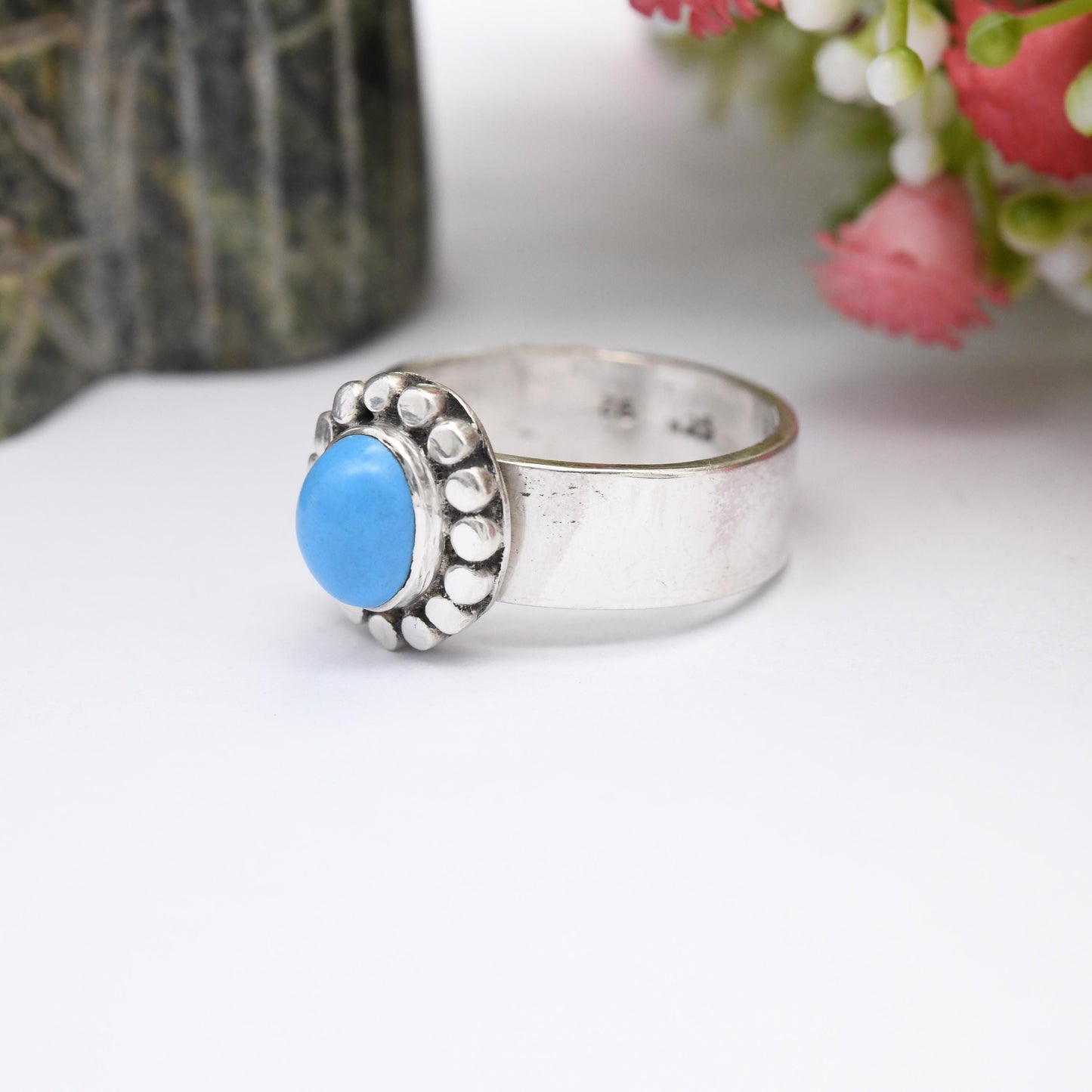 Vintage Sterling Silver Ring Chunky Flower - South Central American | Turquoise Blue Stone | UK Size - S | US Size - 9