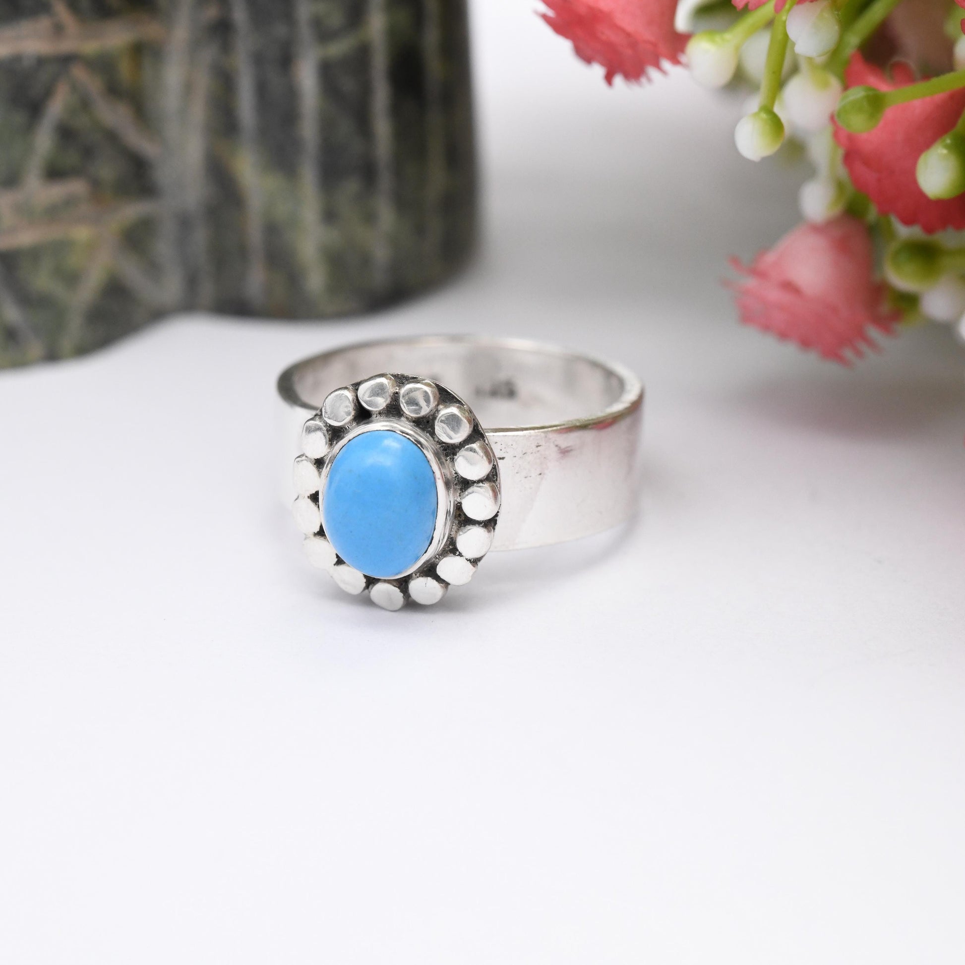 Vintage Sterling Silver Ring Chunky Flower - South Central American | Turquoise Blue Stone | UK Size - S | US Size - 9