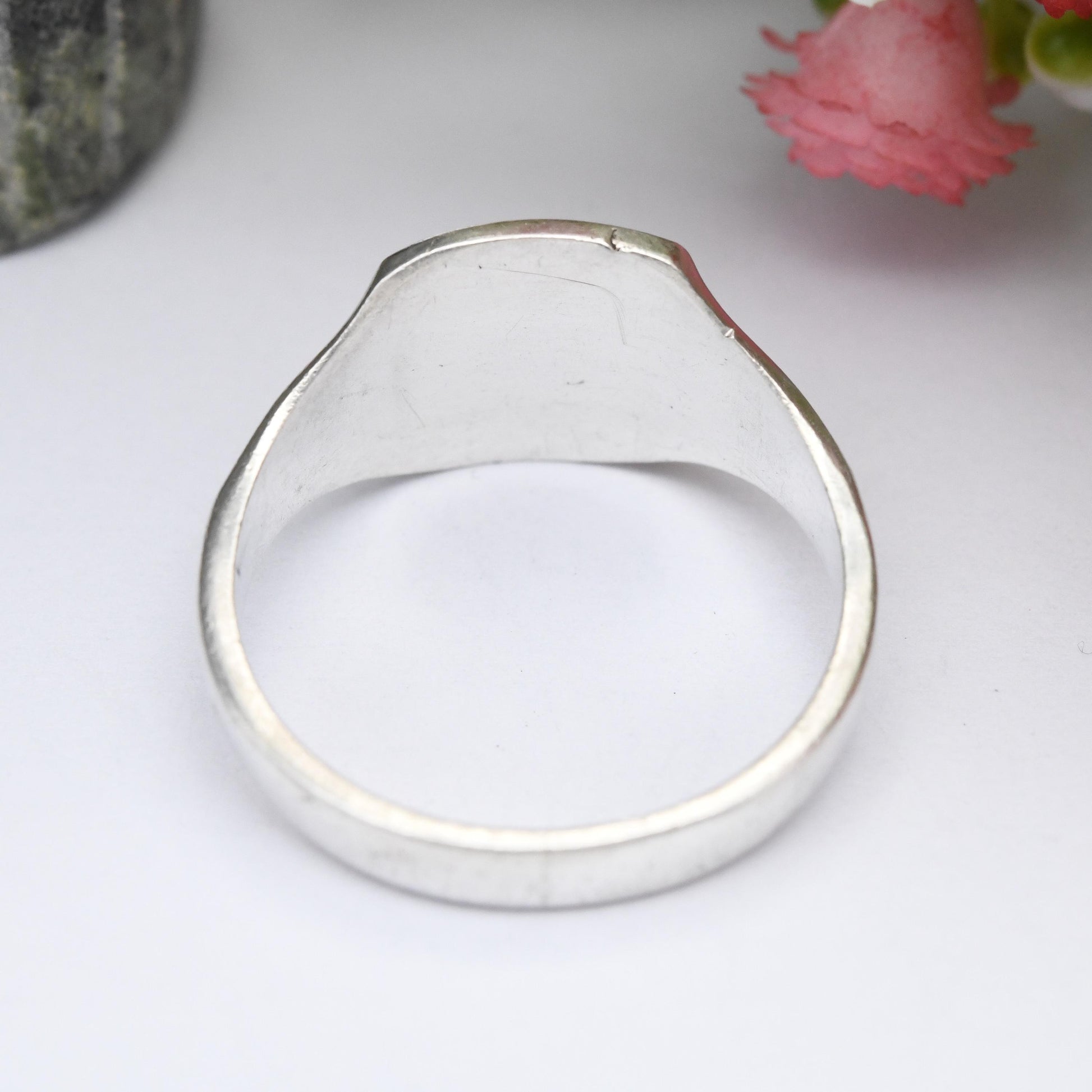 Vintage Sterling Silver Signet Ring 1977 L D Price LDP - Mid-Century Large Unisex Ring Chunky Engraved | UK Size - W 1/2 | US Size - 11 1/4