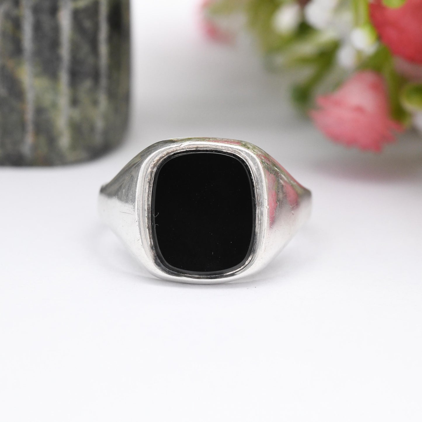 Vintage Sterling Silver Onyx Signet Ring 1984 - Black Gemstone Unisex Jewellery | UK Size - U 1/2 | US Size - 10 1/4