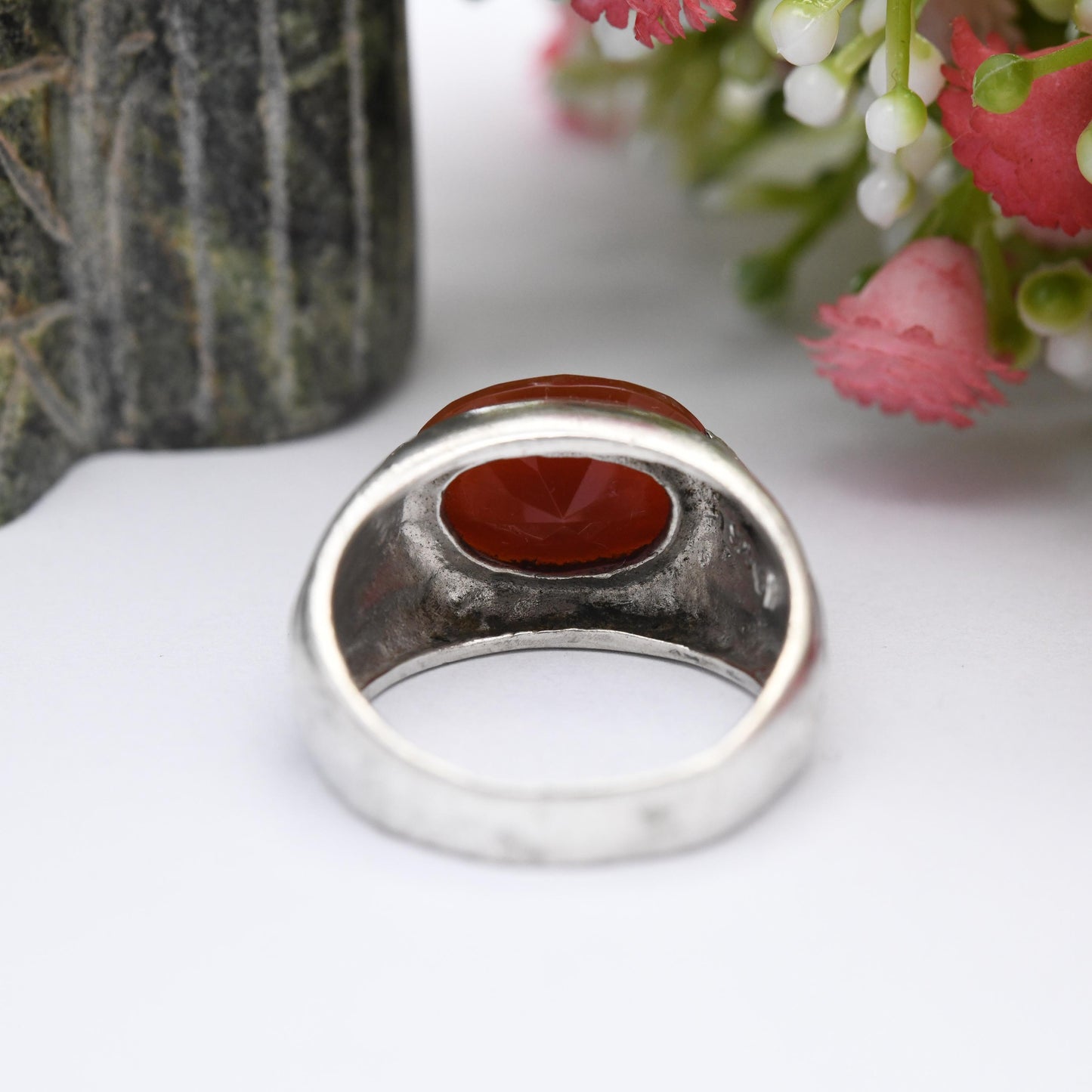 Vintage Sterling Silver Faceted Carnelian Ring - Chunky Mid-Century Modernist Red Stone Statement Ring | UK Size - Q 1/2 | US Size - 8 1/2
