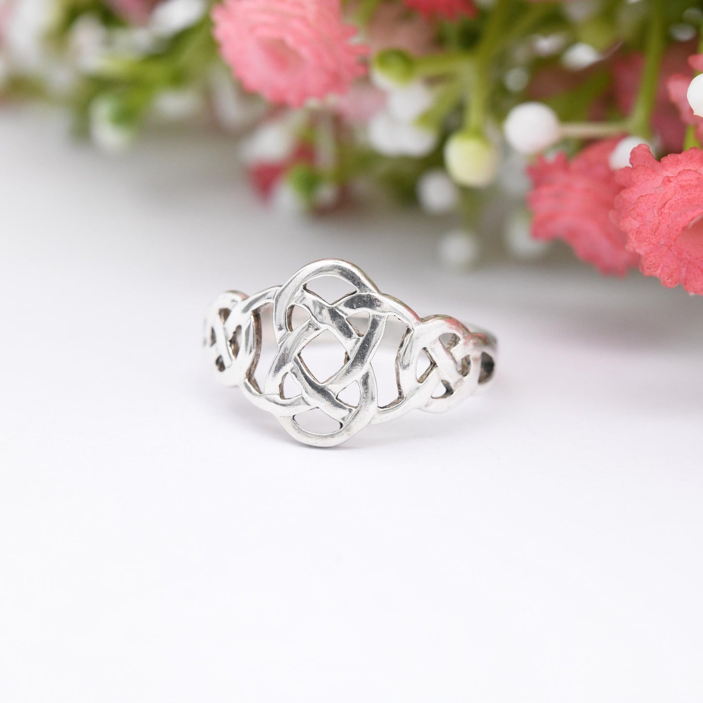 Vintage Sterling Silver Celtic Knot Ring by Kit Heath - 1990s Great British Designer | Unisex Twisted Design | UK Size - O | US Size - 7 1/4