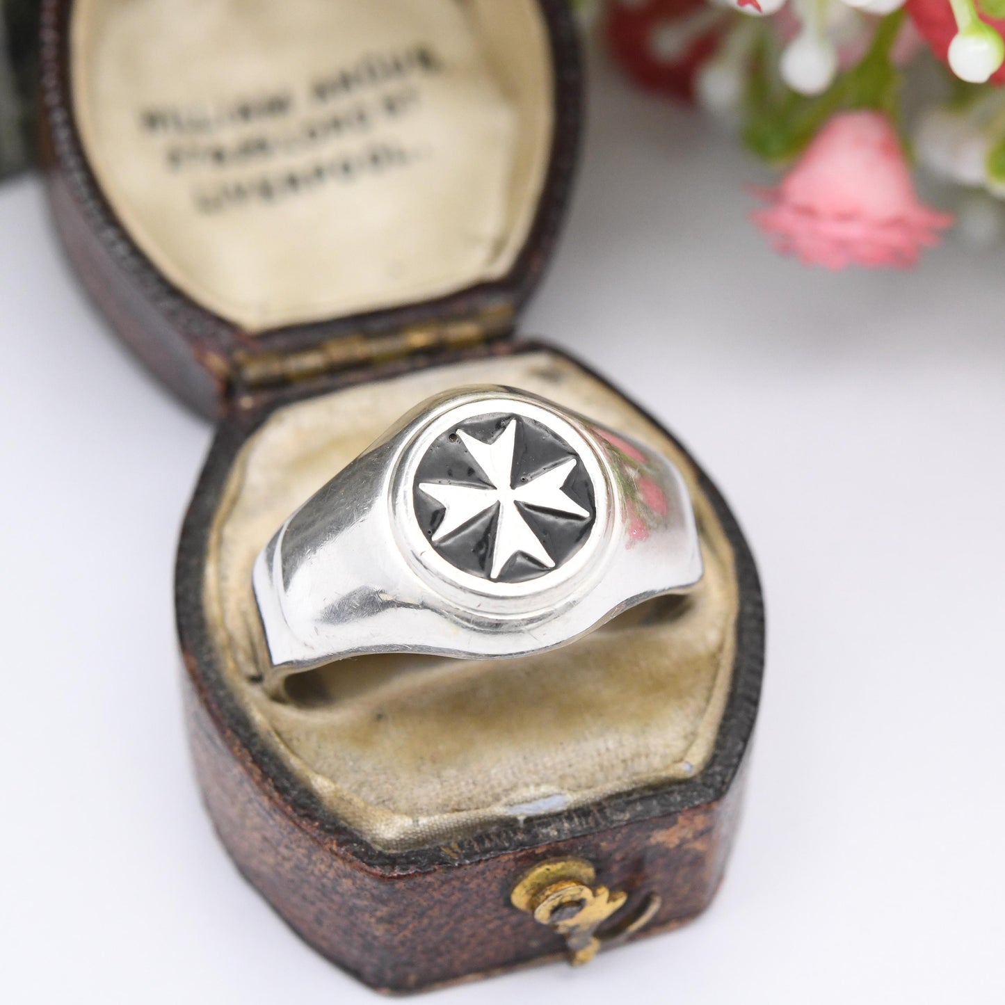 Vintage Sterling Silver Maltese Cross Signet Ring - Enamel Made in Malta Large Chunky Jewellery Gift for Him | UK Size - X US Size - 11 1/2