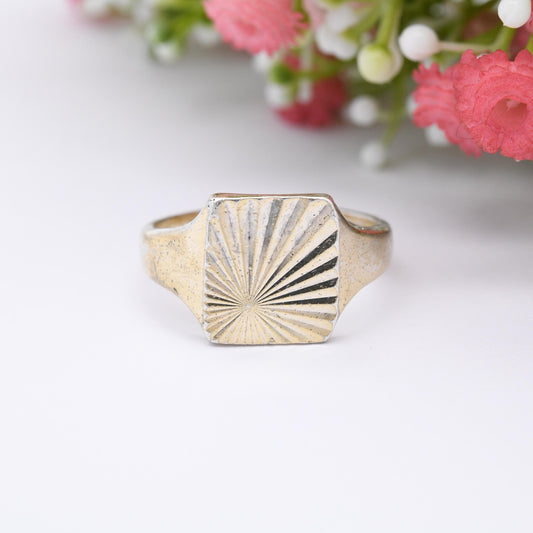 Vintage 9ct Gold Plated Sterling Silver Signet Ring with Starburst Design - Large Unisex Gift for Him | UK Size - X 1/2 | US Size - 11 3/4