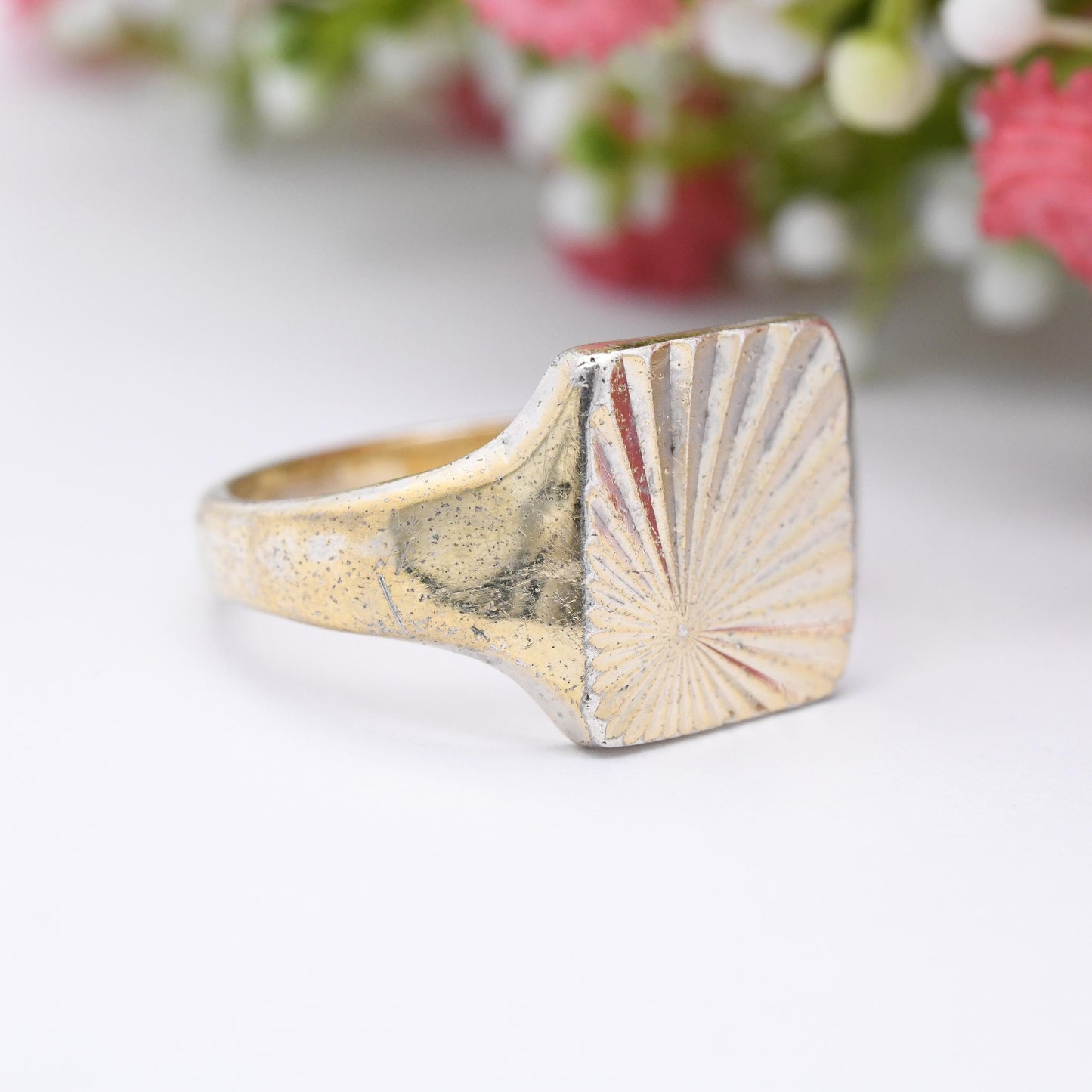 Vintage 9ct Gold Plated Sterling Silver Signet Ring with Starburst Design - Large Unisex Gift for Him | UK Size - X 1/2 | US Size - 11 3/4