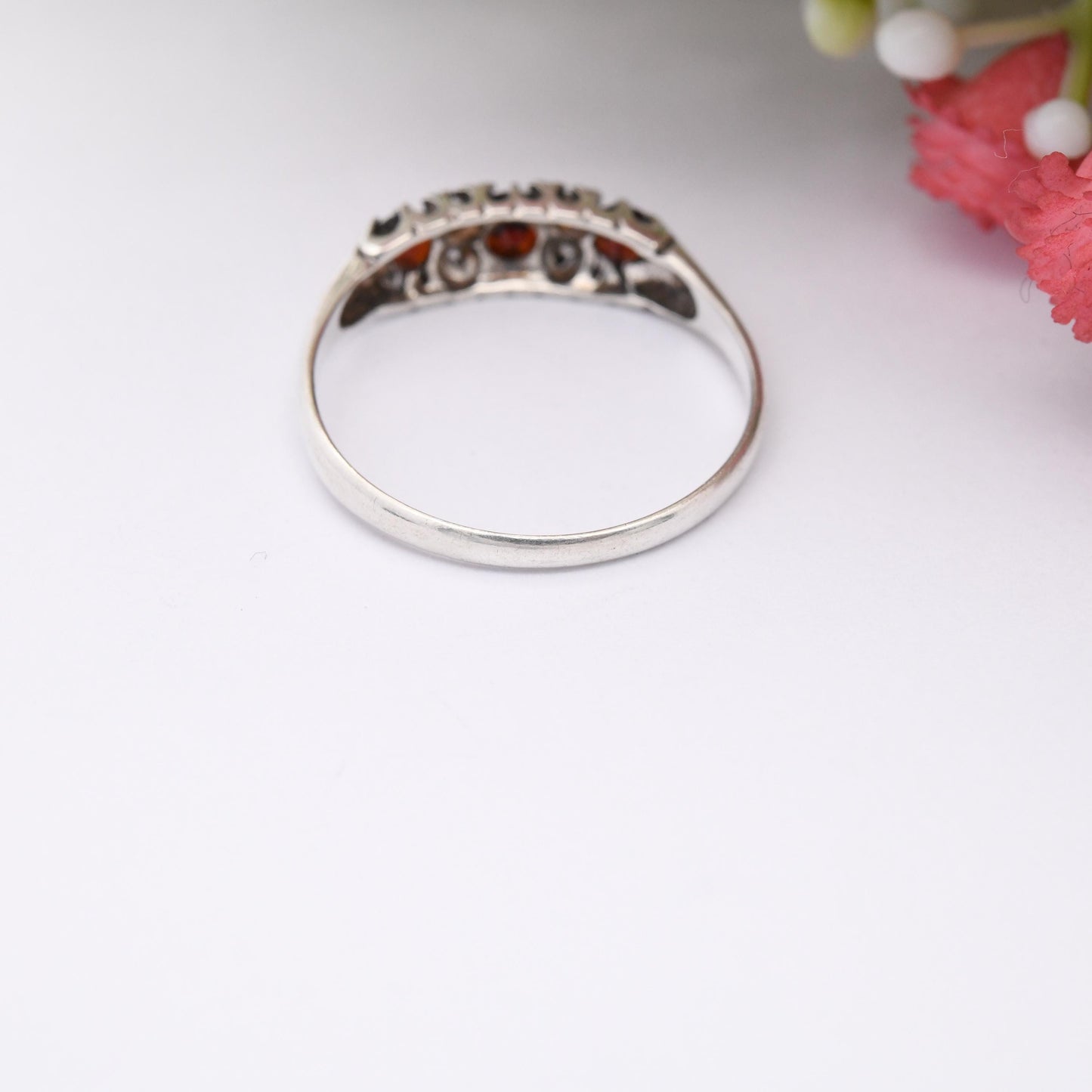 Vintage Sterling Silver Garnet Three Stone Ring 1987 - Victorian Style Boat Ring | Pretty Gift for Her | UK Size - T | US Size - 9 3/4