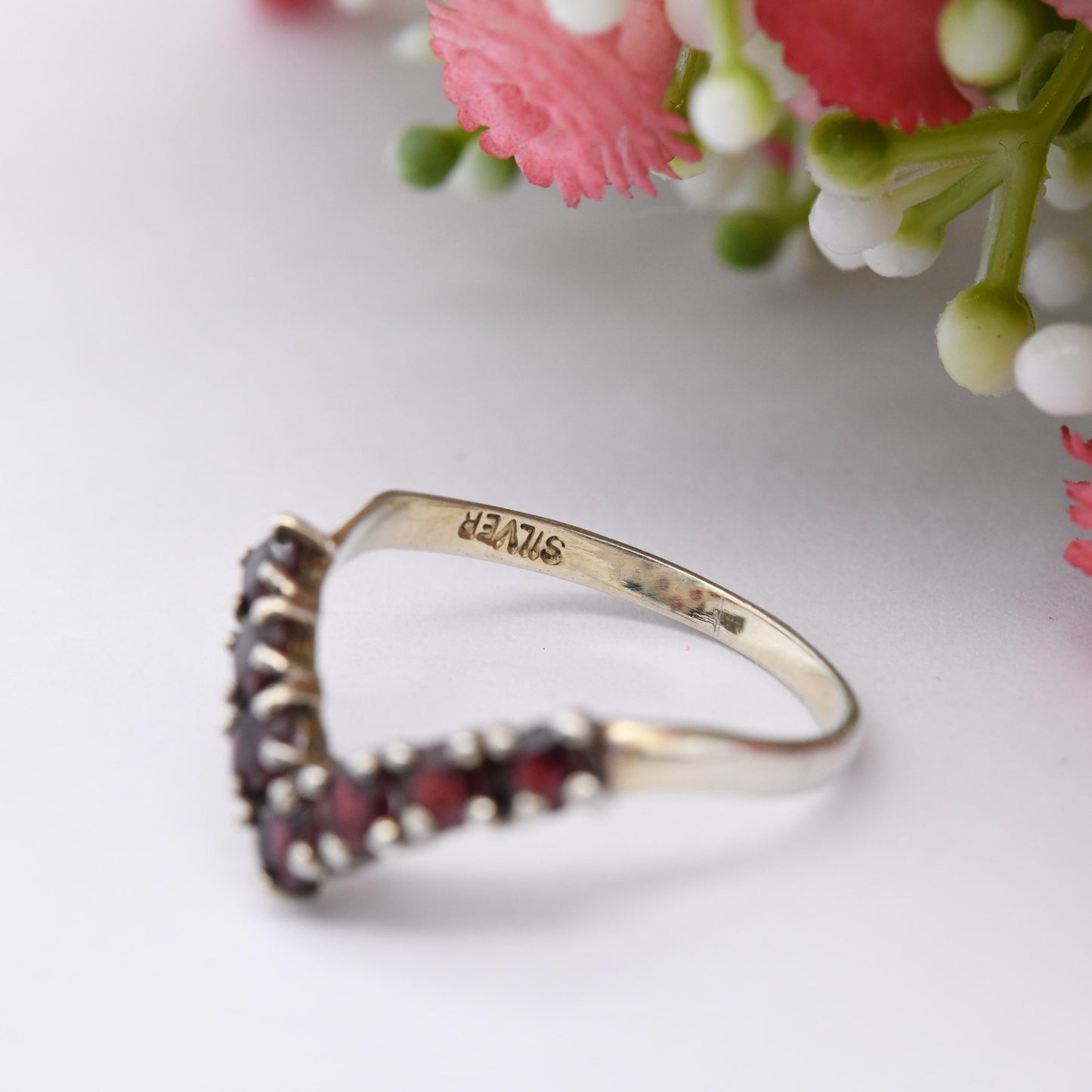 Vintage Sterling Silver Garnet Wishbone Ring - Gemstone Stacking Ring | Pretty Gift for Her | UK Size - P 1/2 | US Size - 7 3/4