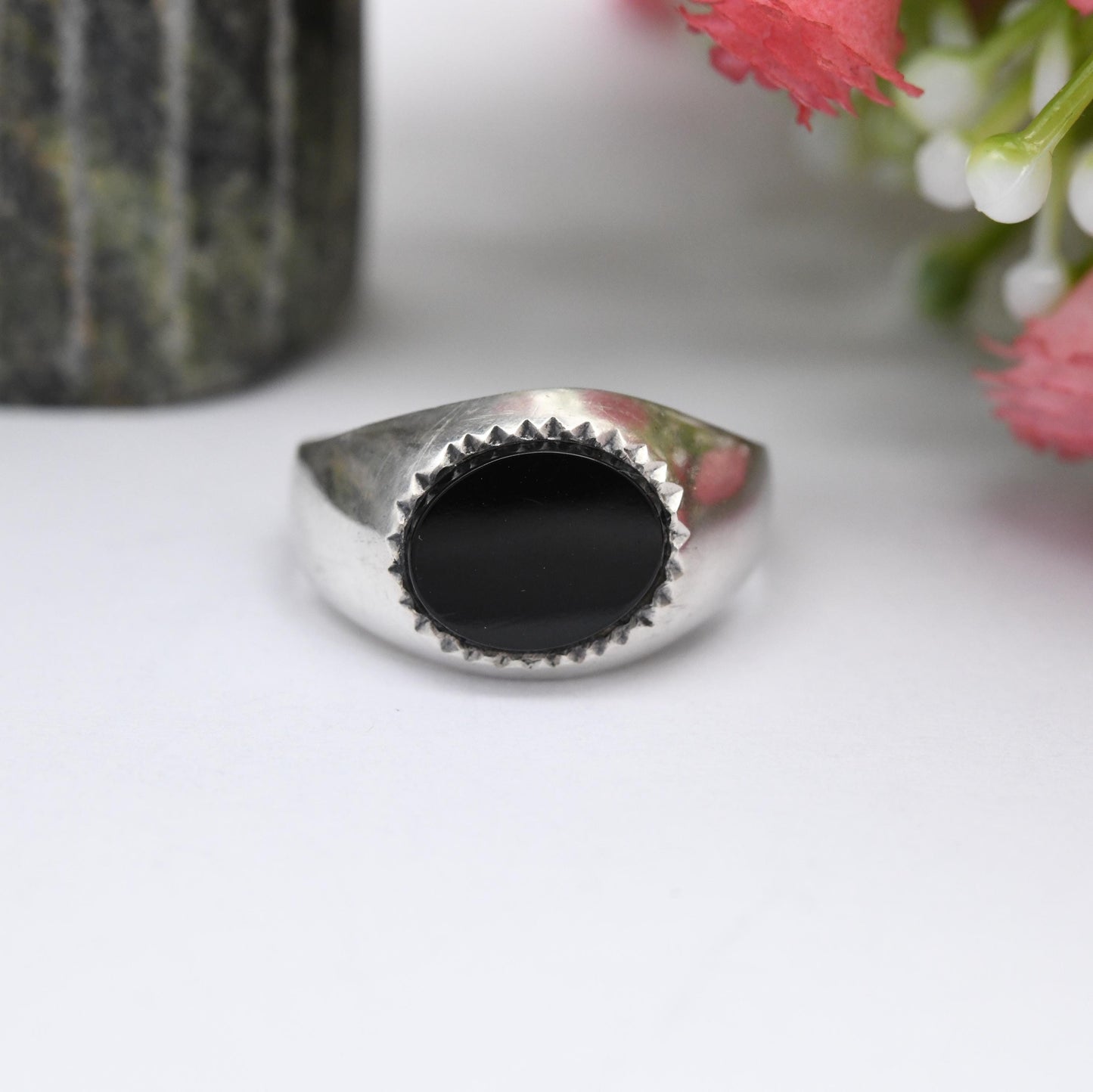 Vintage Sterling Silver Onyx Signet Ring - Unisex Jewellery | Black Gemstone Pinkie Ring | UK Size - L 1/2 | US Size - 6