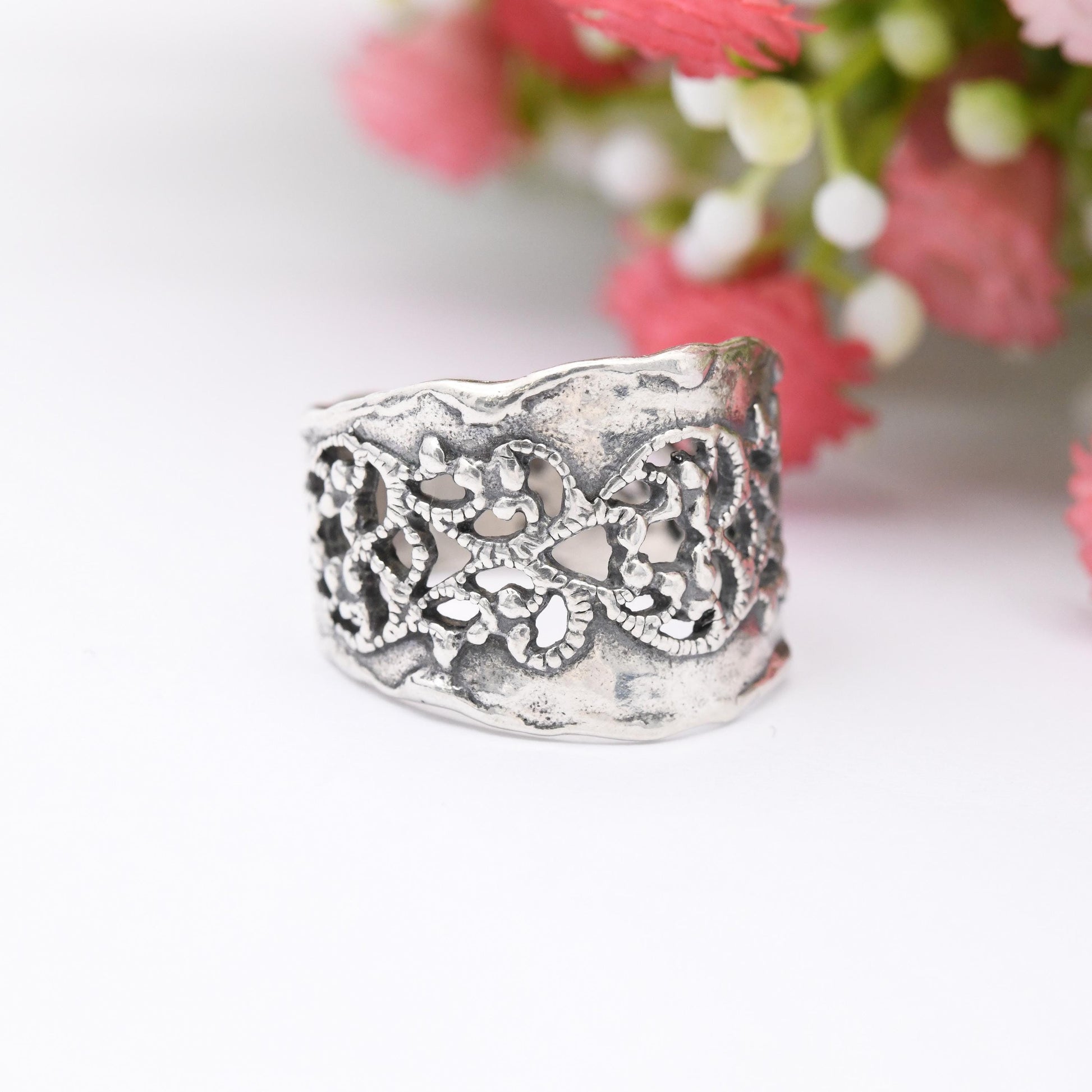 Vintage Israel Sterling Silver Wide Band Ring - Chunky Knuckle Ring Openwork Modernist Style Israeli Jewellery | UK Size - M US Size - 6 1/4