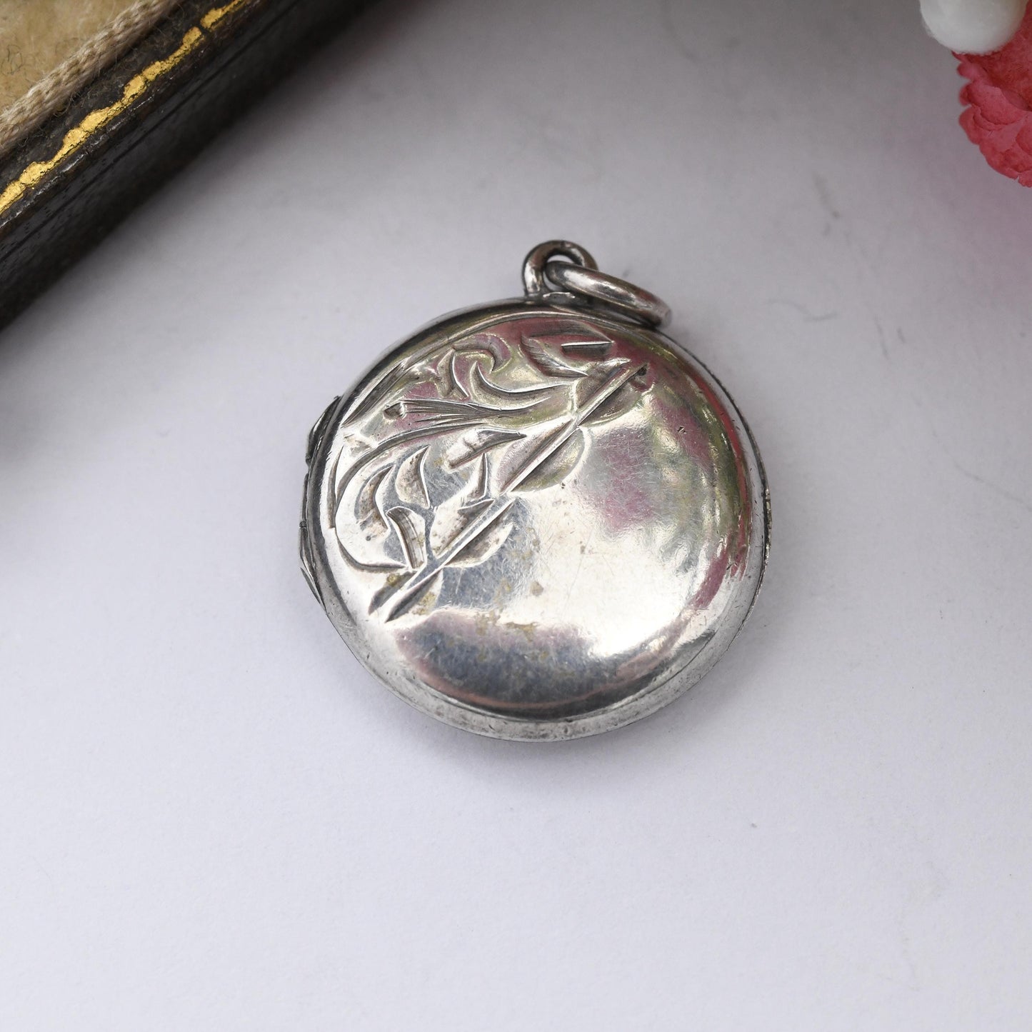 Vintage Sterling Silver Locket Pendant with Engraved Design - Small Circle Shape | Pretty Gift for Her Locket for Charm Bracelet