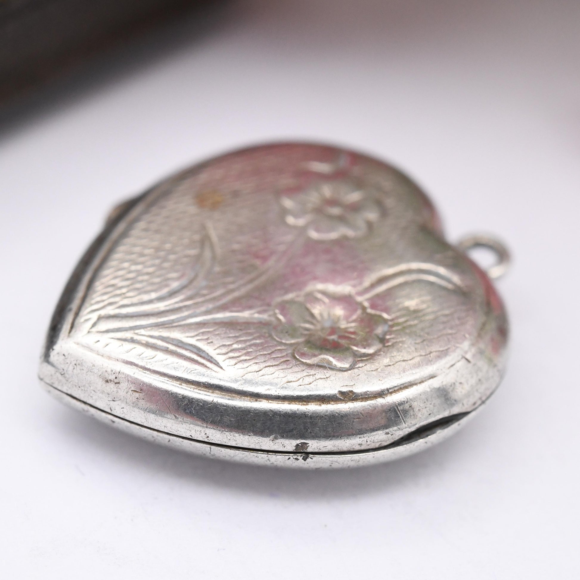 Vintage Sterling Silver B&F Heart Locket Pendant with Flower Design - Love Heart Shape Locket Pretty Gift for Her with Elvis Photograph