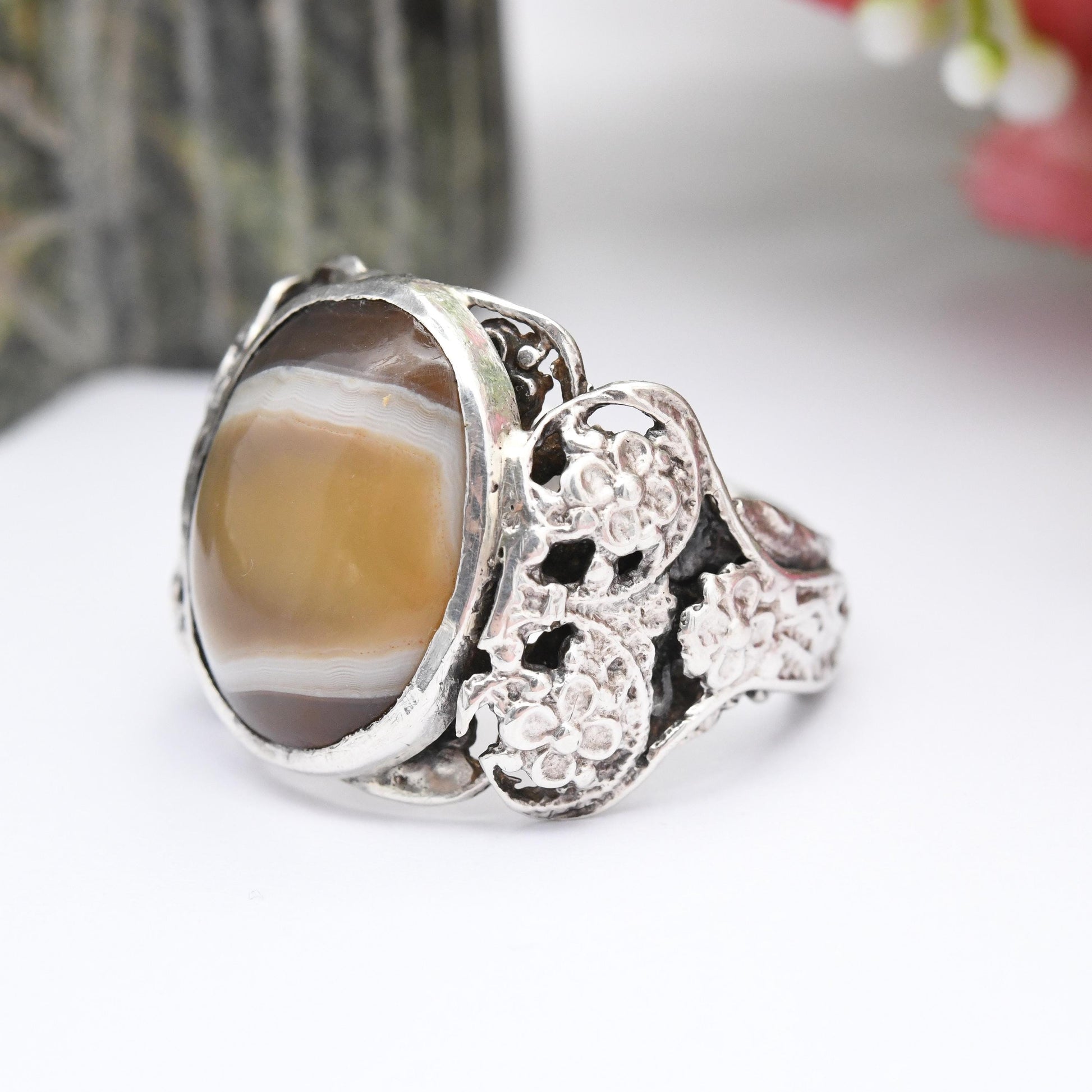 Vintage Sterling Silver Banded Agate Ring 1955 - Chunky Solid Silver Statement Jewellery Unusual Brown Gemstone | UK Size - U | US Size - 10