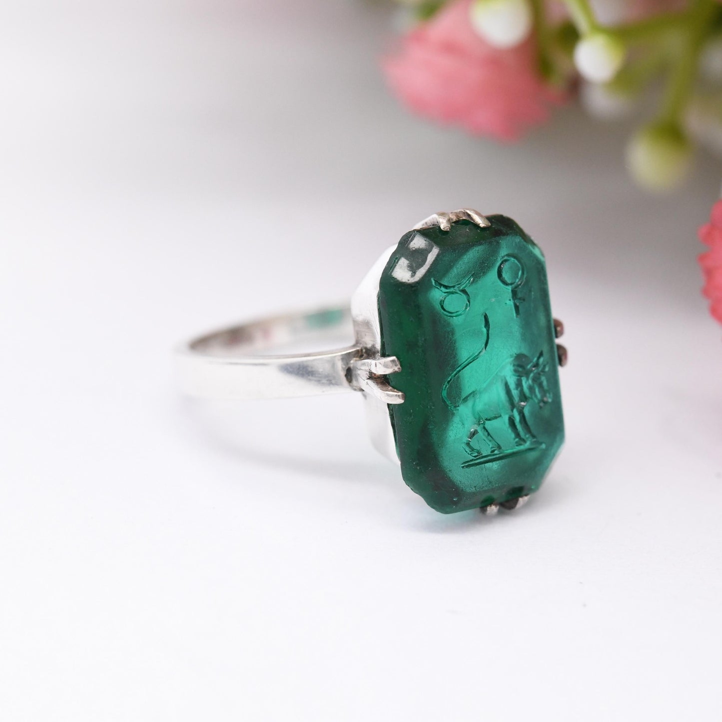 Antique Art Deco Silver Zodiac Intaglio Ring Taurus Bull - Emerald Green Paste | April May Birthday Carved | UK Size - M | US Size - 6 1/4