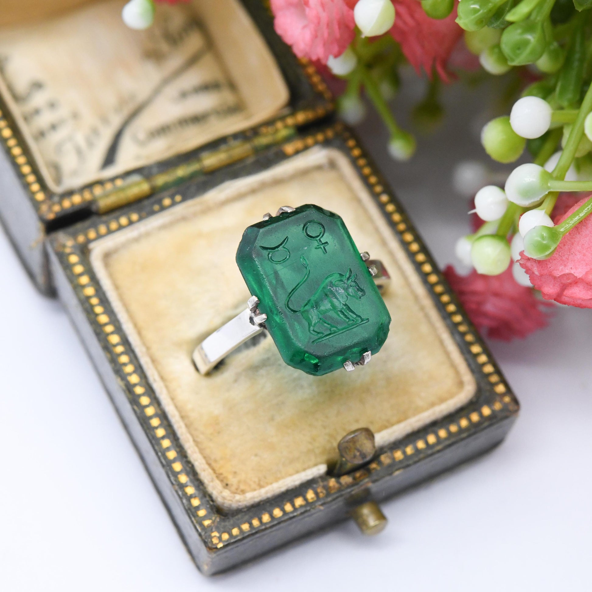 Antique Art Deco Silver Zodiac Intaglio Ring Taurus Bull - Emerald Green Paste | April May Birthday Carved | UK Size - M | US Size - 6 1/4