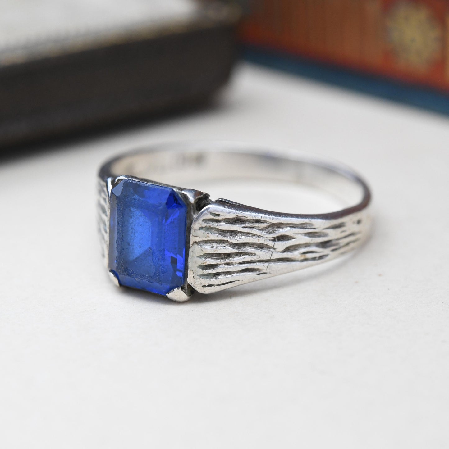 Vintage Sterling Silver Blue Paste Solitaire Ring 1977 - Mid-Century Statement Ring Bark Effect Texture | UK Size - S | US Size - 9