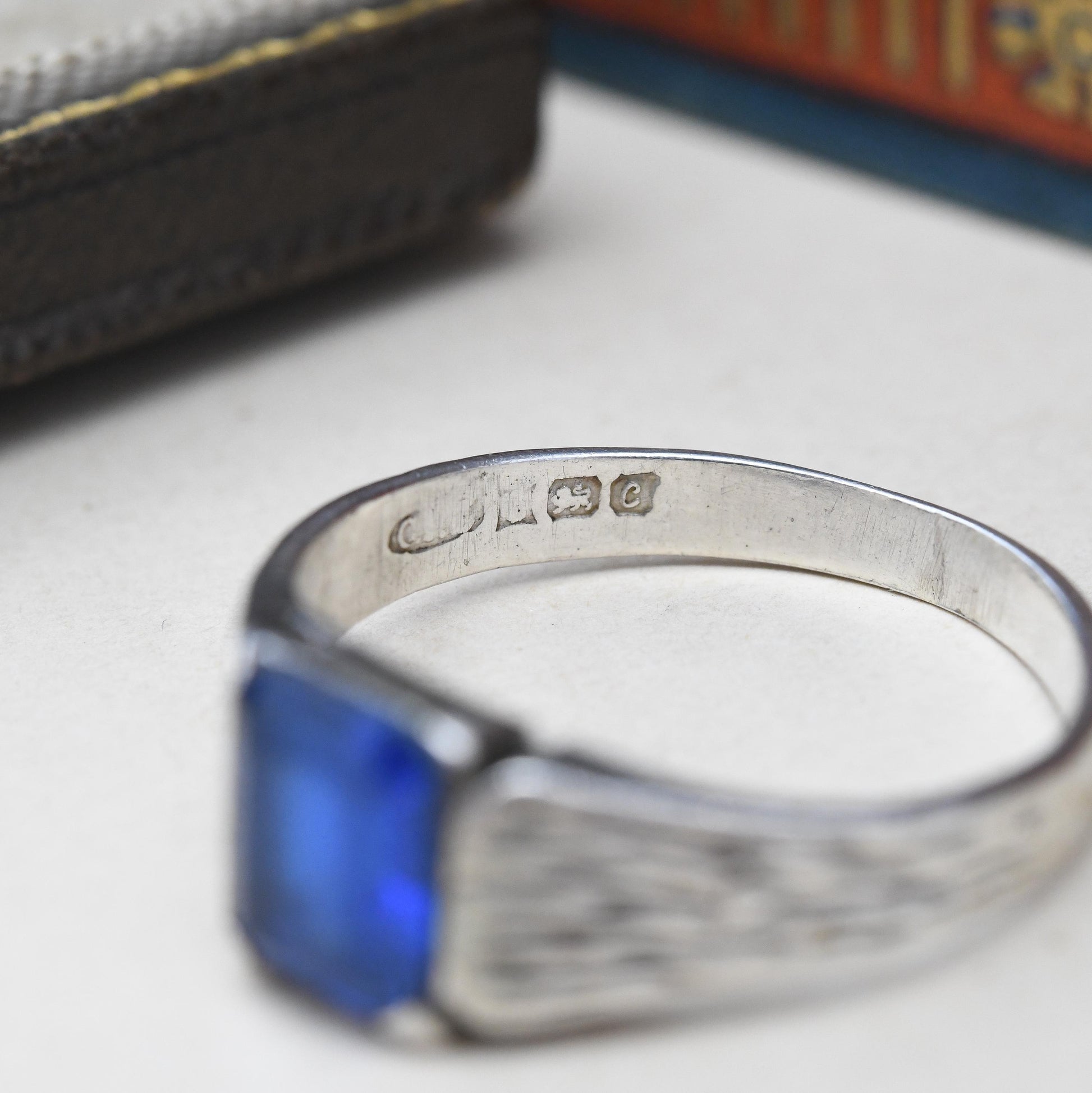 Vintage Sterling Silver Blue Paste Solitaire Ring 1977 - Mid-Century Statement Ring Bark Effect Texture | UK Size - S | US Size - 9