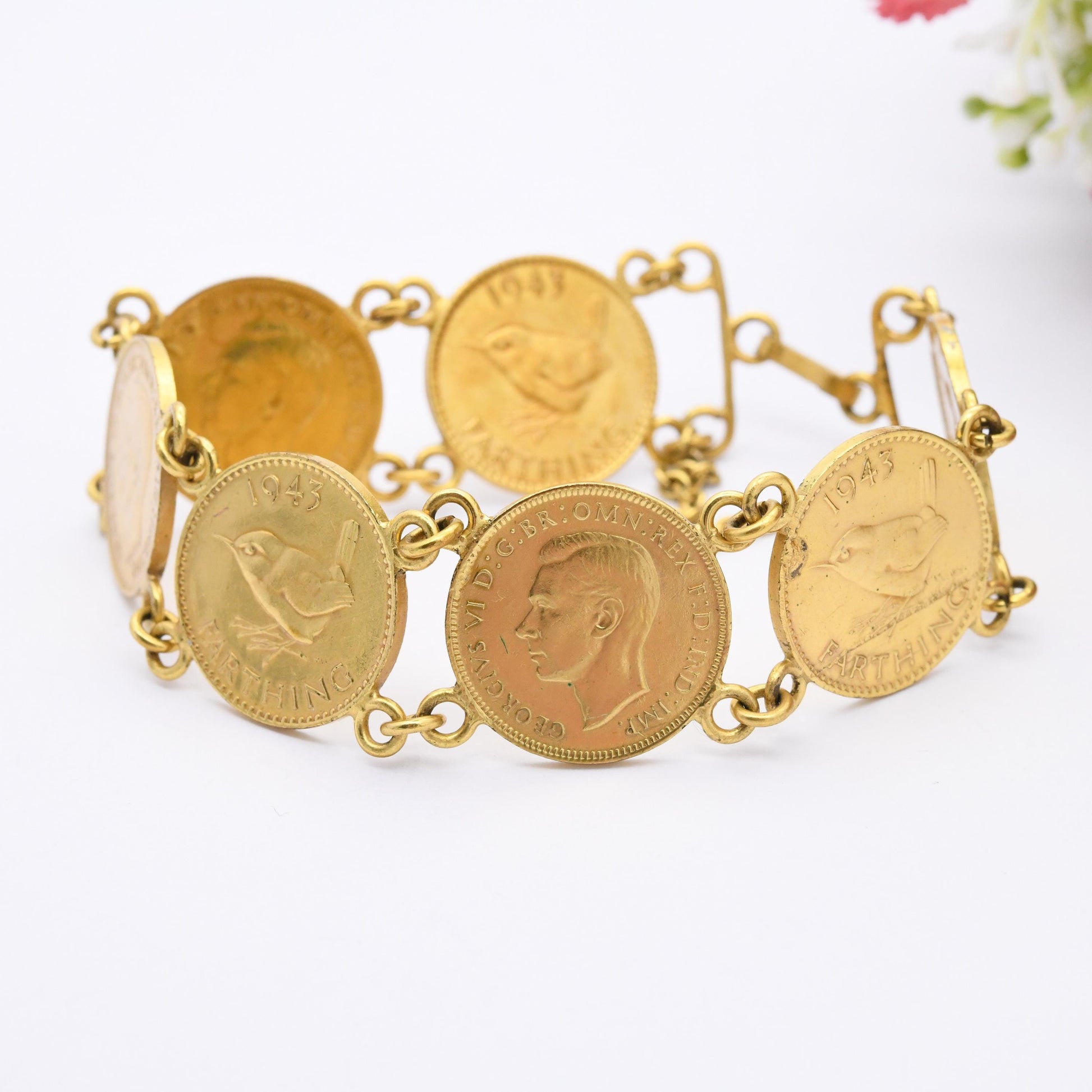 Vintage George VI 1943 Farthing Coin Bracelet Gold Bracelet - Gift for Numismatist Collector | UK Royal King Unusual Vintage Coin Jewellery