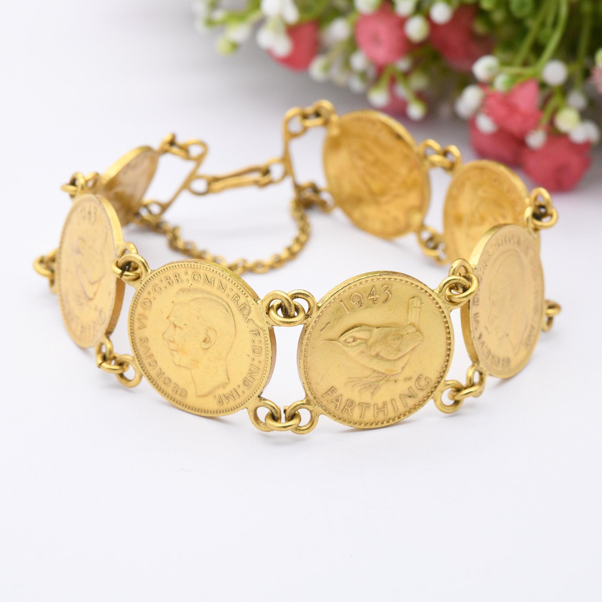 Vintage George VI 1943 Farthing Coin Bracelet Gold Bracelet - Gift for Numismatist Collector | UK Royal King Unusual Vintage Coin Jewellery