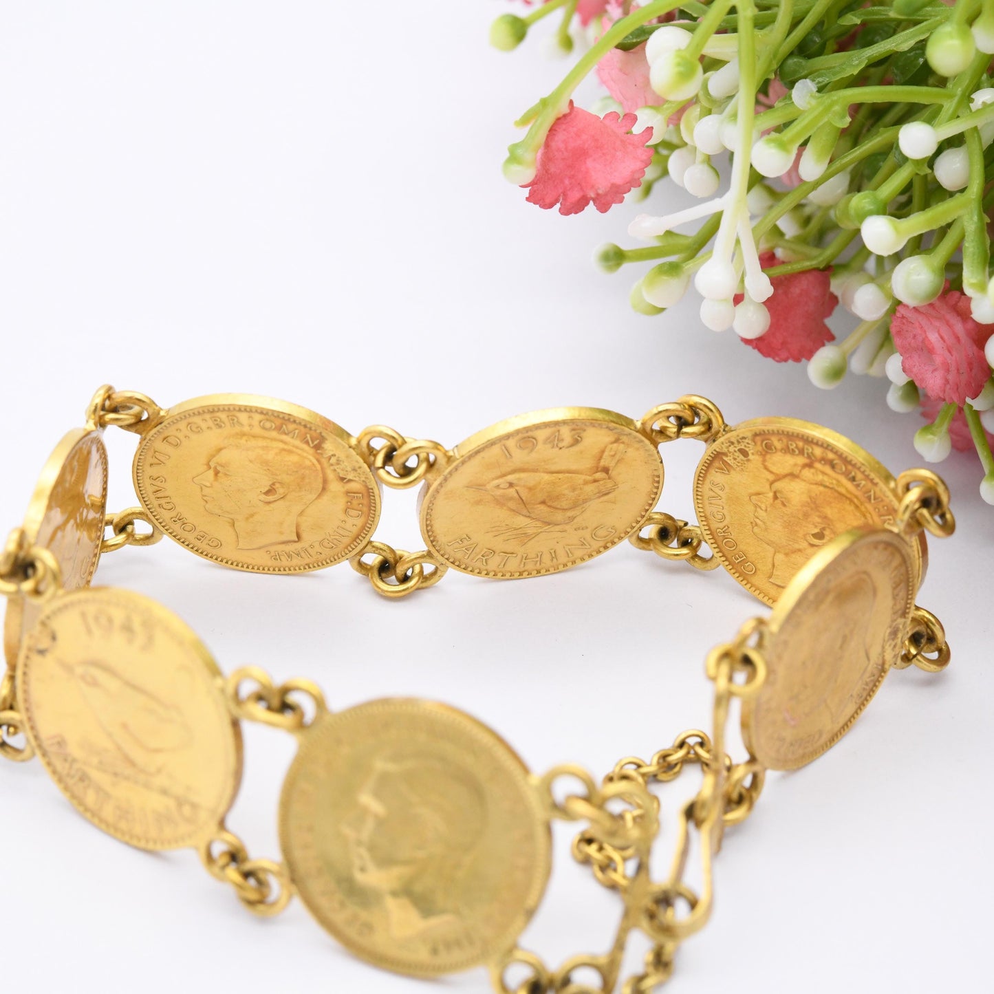 Vintage George VI 1943 Farthing Coin Bracelet Gold Bracelet - Gift for Numismatist Collector | UK Royal King Unusual Vintage Coin Jewellery