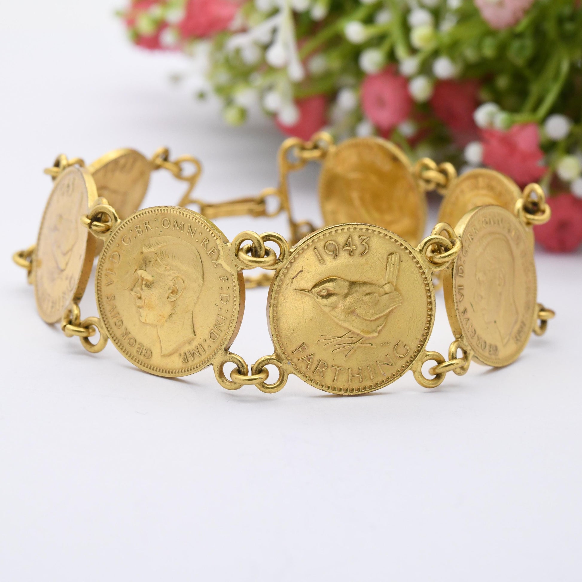 Vintage George VI 1943 Farthing Coin Bracelet Gold Bracelet - Gift for Numismatist Collector | UK Royal King Unusual Vintage Coin Jewellery