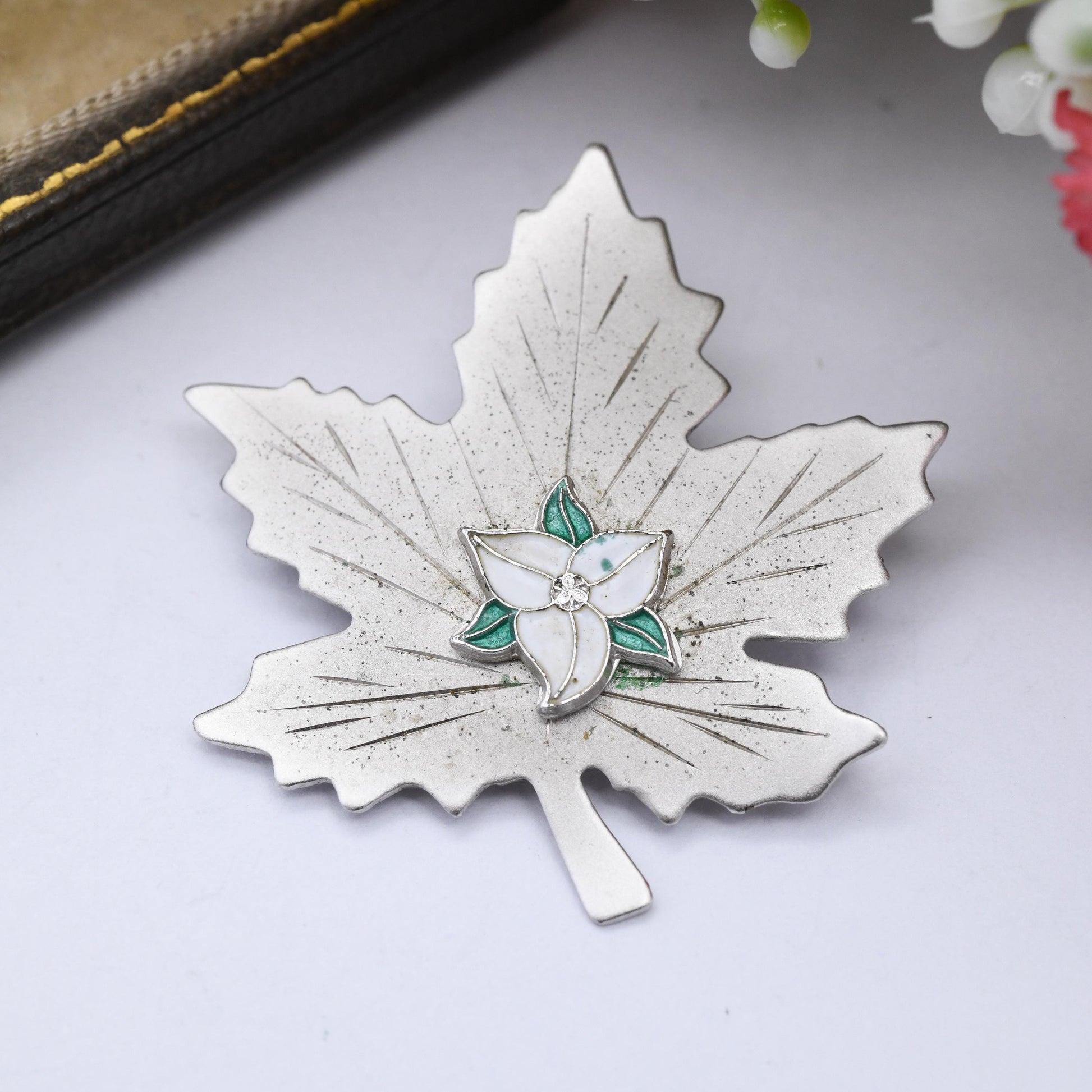 Vintage Bond Boyd Sterling Silver Canada Maple Leaf Brooch with White Enamel Trillium Flower - Silver Canadian Souvenir