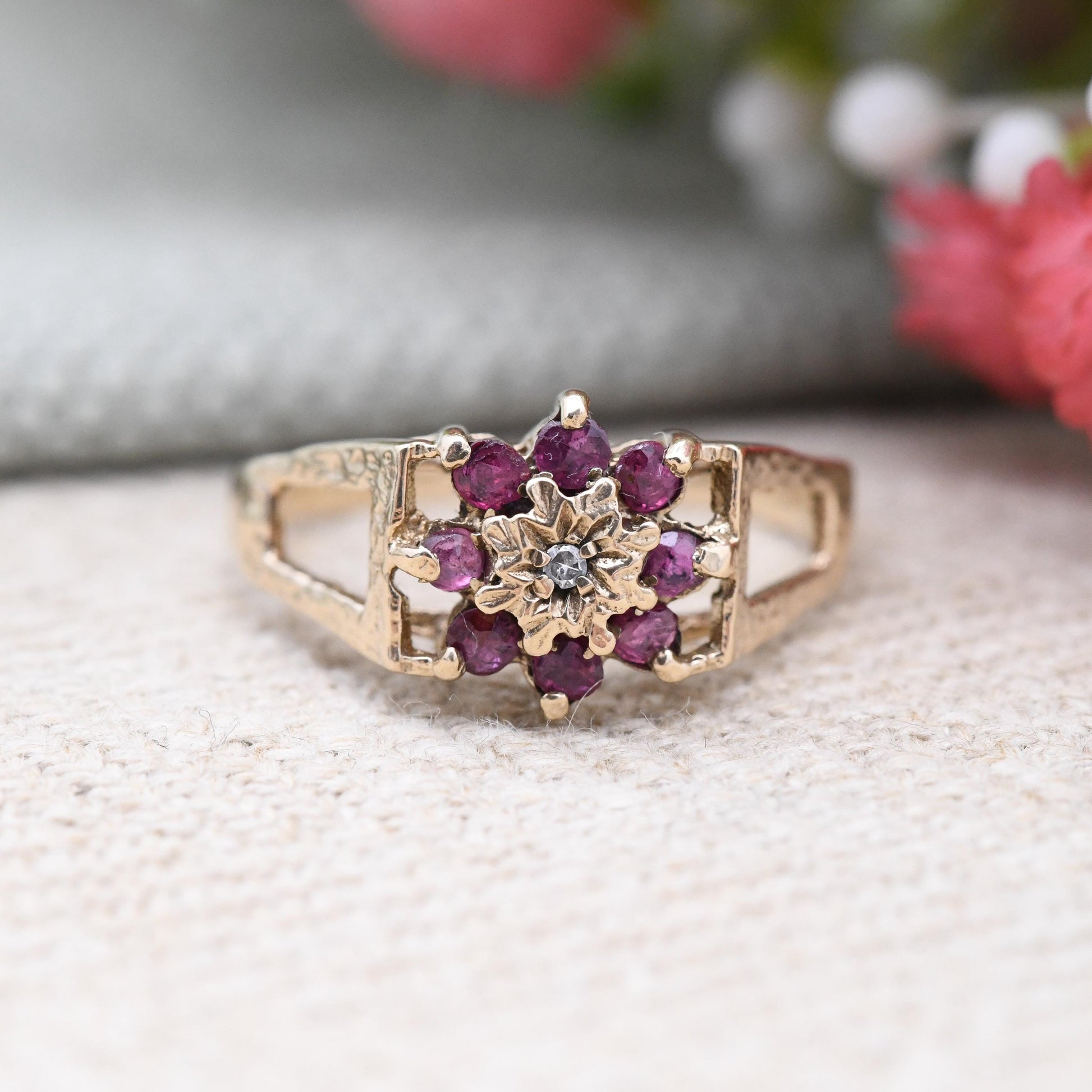 Vintage 9ct Gold Ruby Diamond Floral Cluster Ring 1979 Mid-Century - Cut Out Textured Shoulders Flower Shape | UK Size - M | US Size - 6 1/4