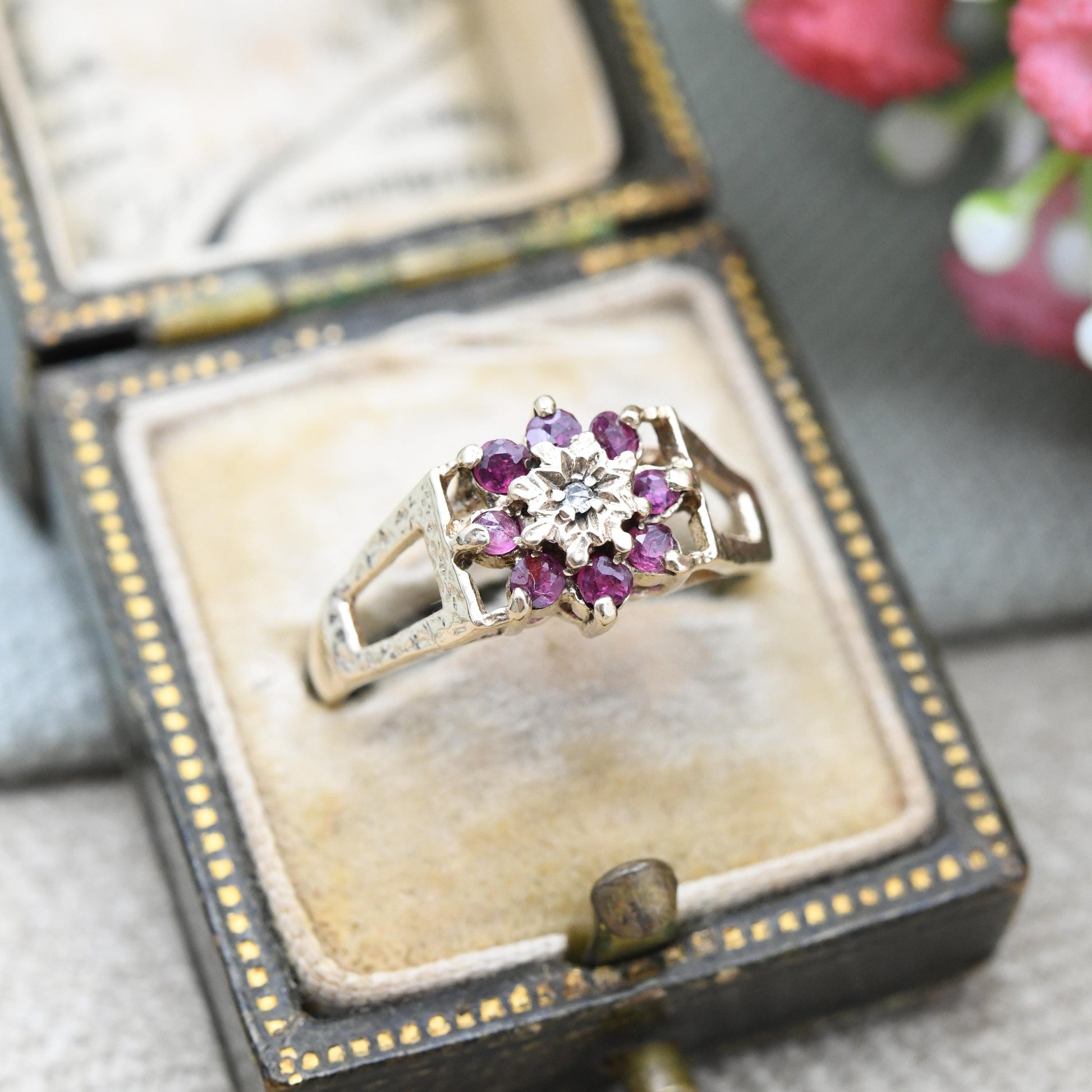 Vintage 9ct Gold Ruby Diamond Floral Cluster Ring 1979 Mid-Century - Cut Out Textured Shoulders Flower Shape | UK Size - M | US Size - 6 1/4