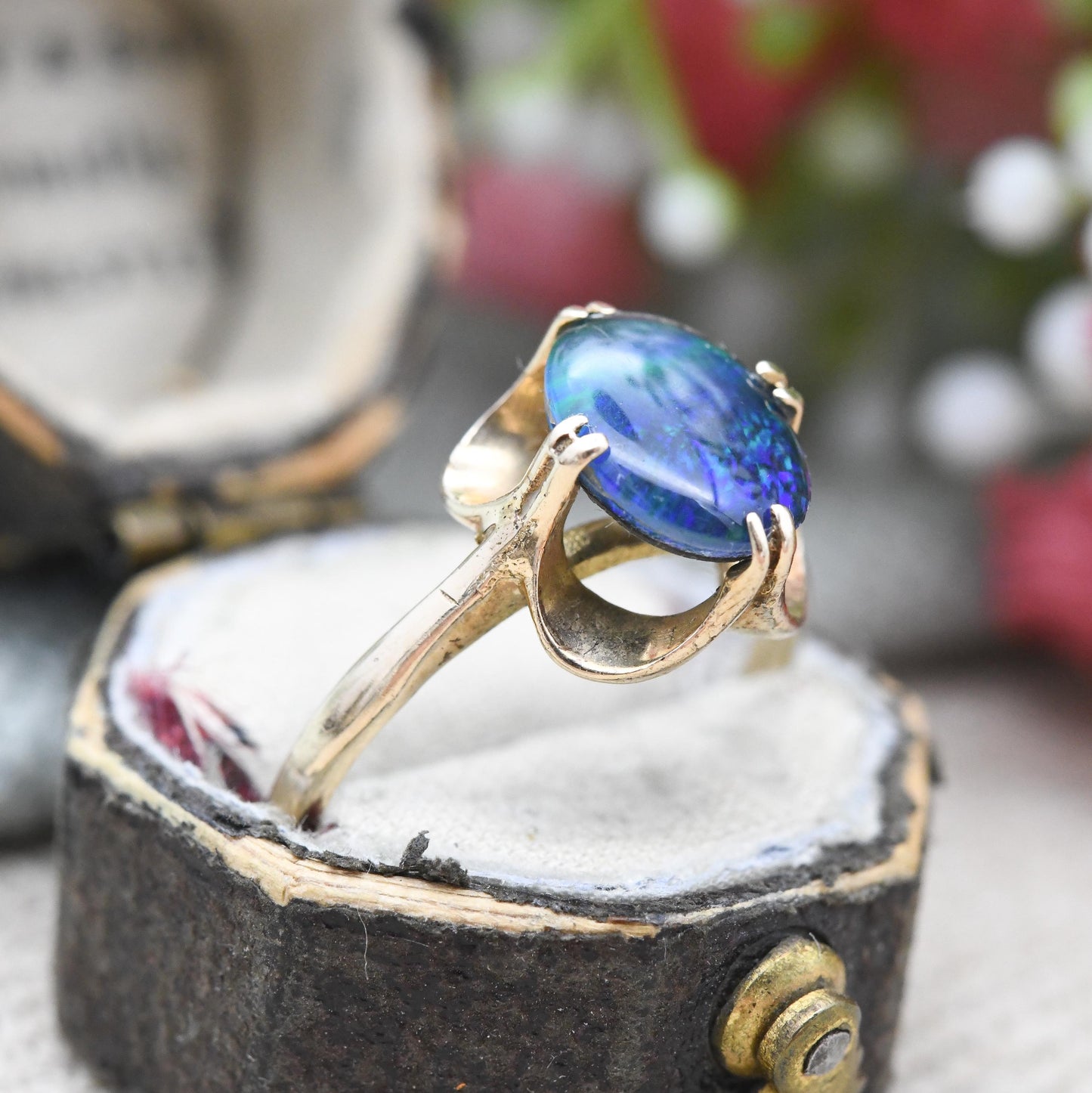 Vintage 9ct Gold Black Opal Triplet Ring 1979 - Deep Blue Green Opal Pretty Solitaire | Mid-Century 1970s | UK Size - L | US Size - 5 3/4