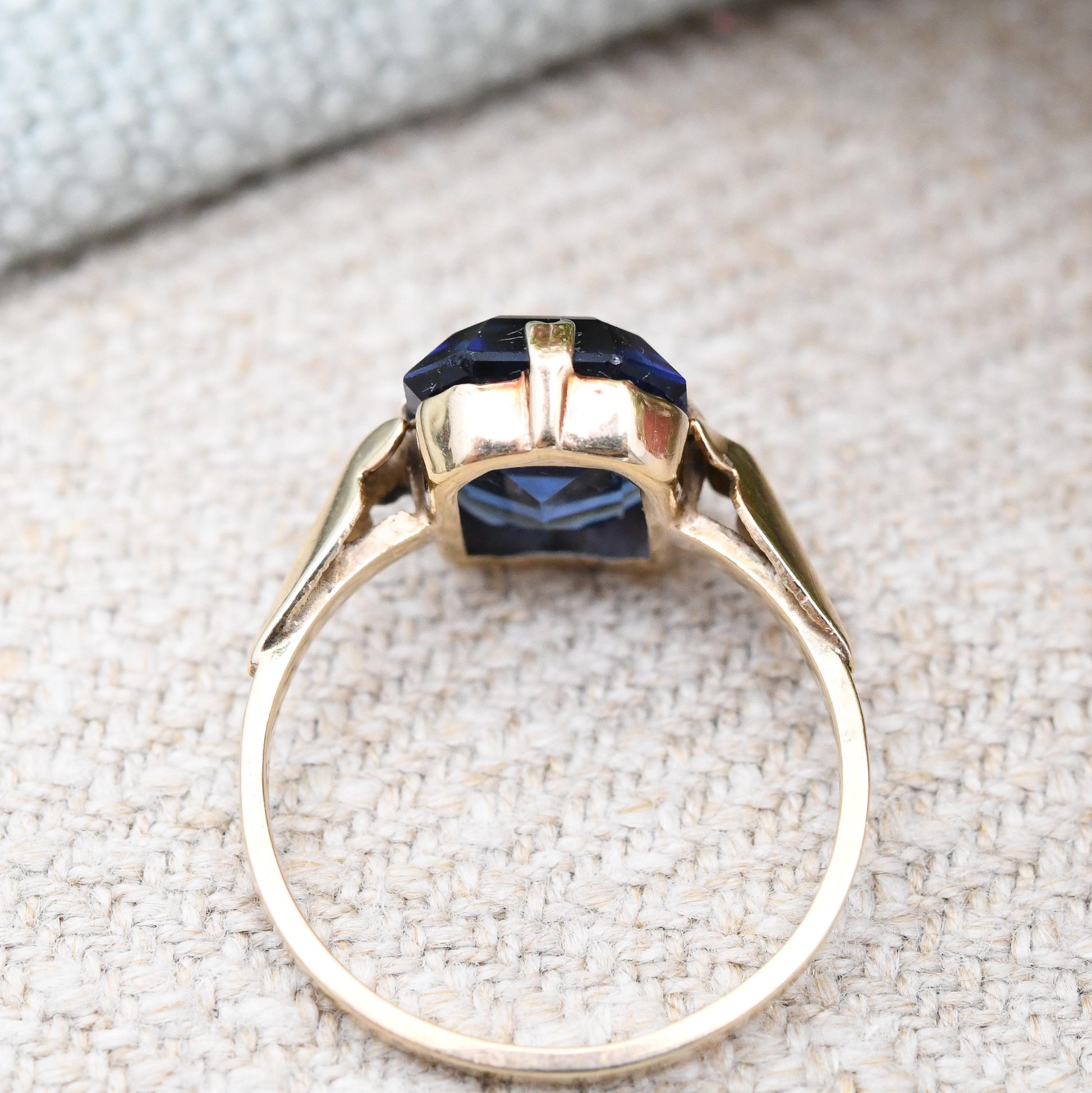 Antique Art Deco 9ct Gold Ring with Blue Paste Stone - Large Rectangle Deep Blue Glass Stone Pretty Gift | UK Size - K | US Size - 5 1/4