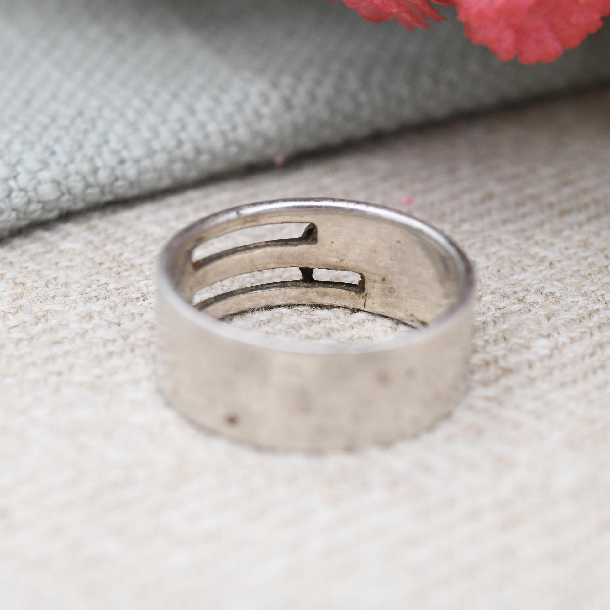 Vintage Sterling Silver Musical Note Band Ring Cut Out - Chunky Unisex Solid Silver Jewellery Gift | UK Size - M 1/2 | US Size - 6 1/2
