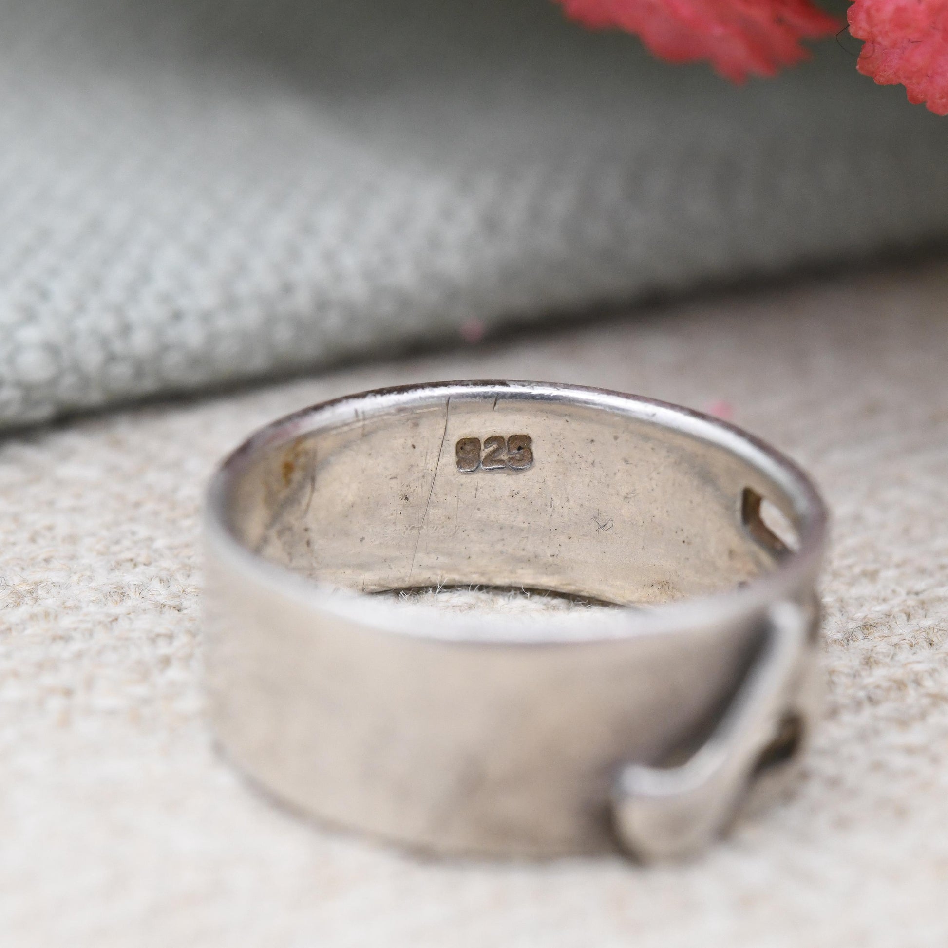 Vintage Sterling Silver Musical Note Band Ring Cut Out - Chunky Unisex Solid Silver Jewellery Gift | UK Size - M 1/2 | US Size - 6 1/2