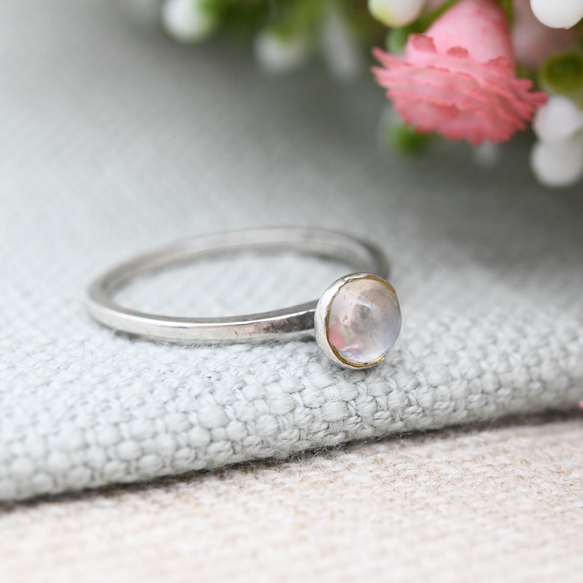 Vintage Sterling Silver Moonstone Ring 1975 - Minimal Raised Design Cabochon Gemstone Mid-Century Modern | UK Size - N | US Size - 6 3/4