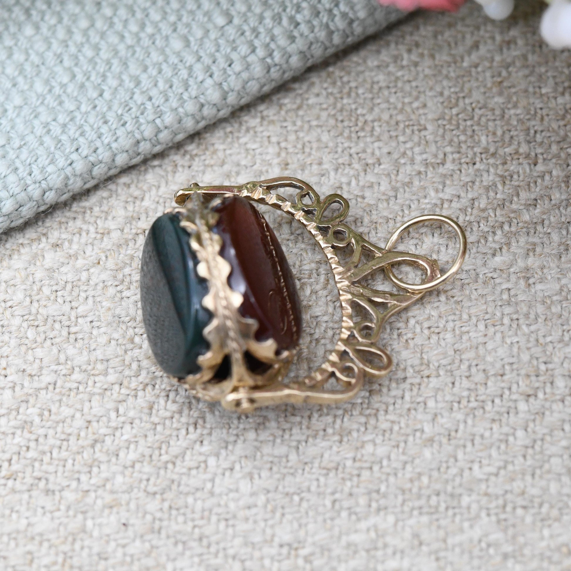 Vintage 9ct Gold Gemstone Spinner Fob Bloodstone Carnelian Onyx - Gemstone Watch Fob Pendant | Antique Style | Heliotrope Jasper