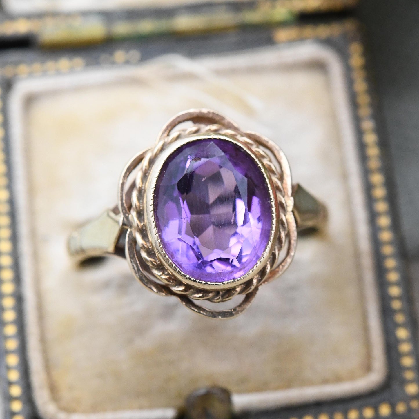 Vintage 9ct Gold Amethyst Ring - Mid-Century Large Purple Faceted Stone Solitaire Rope Twist | Pretty Gift | UK Size - Q | US Size - 8 1/4