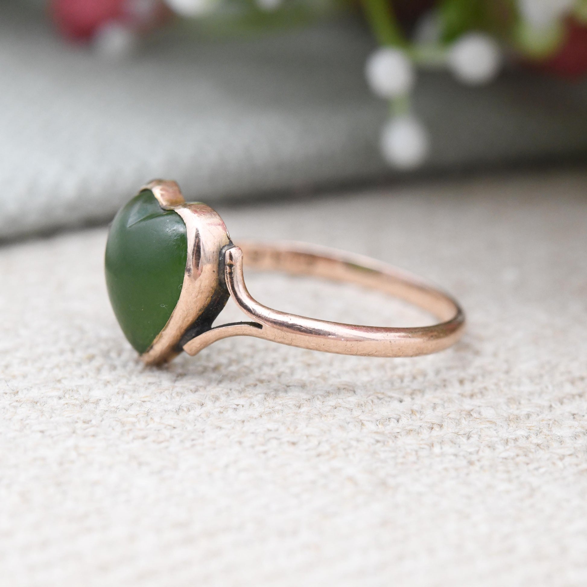 Antique 9ct Gold Heart Ring with Green Gemstone - Solid Rose Gold Band | Pretty Gift for Her | UK Size - P | US Size - 7