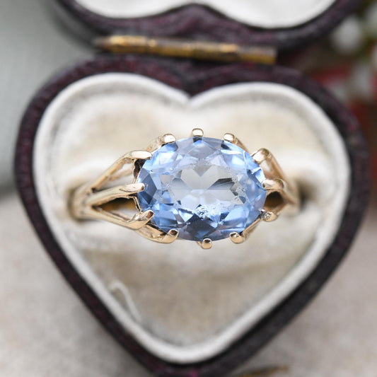 Vintage 9ct Gold Ring with Light Blue Stone 1970 - Pretty Pale Blue Gemstone Gift for Her Split Band Ring | UK Size - M | US Size - 6 1/4