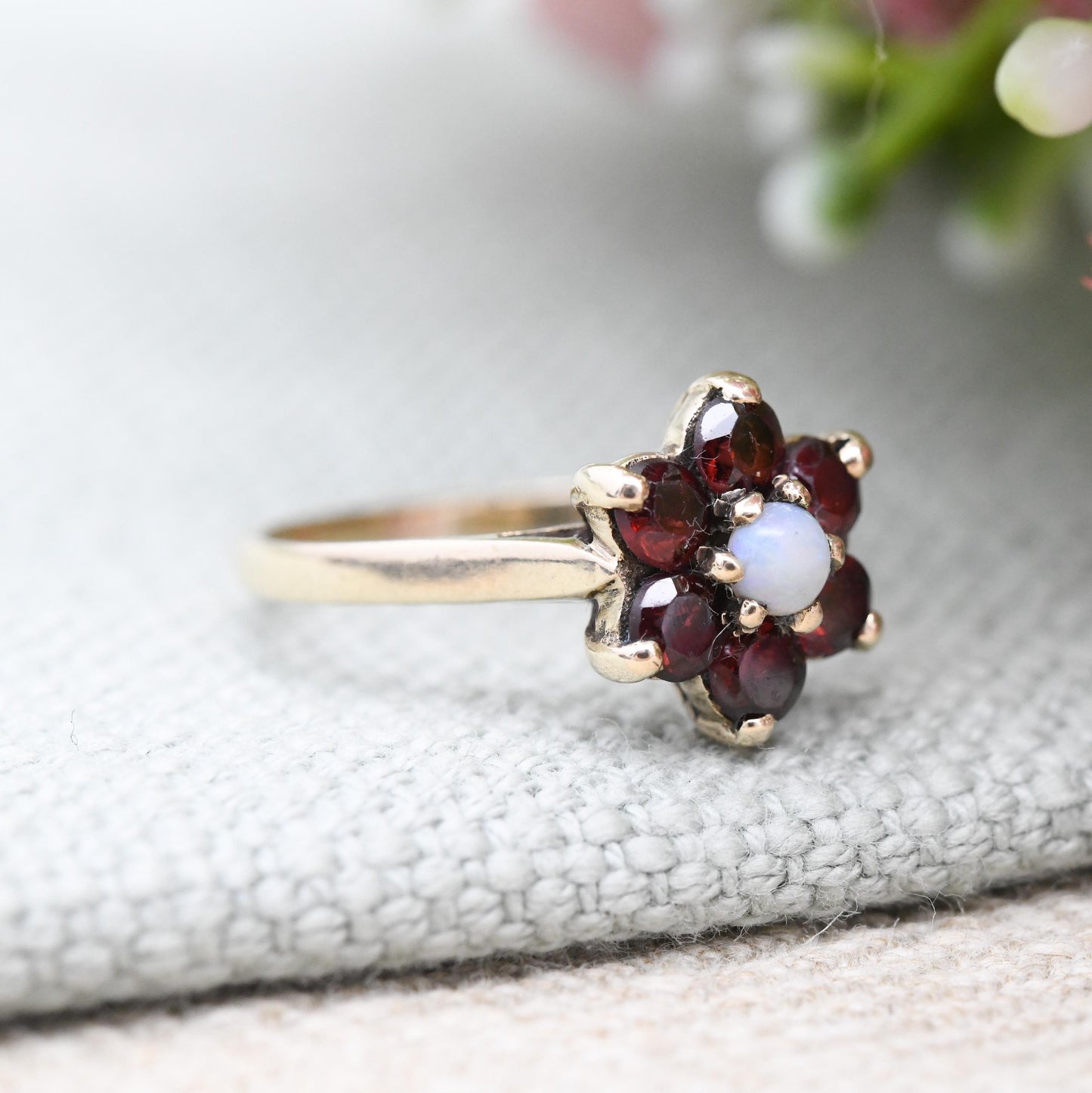 Vintage 9ct Gold Garnet Opal Flower Cluster Ring 1970 - Pretty Mid-Century Floral Ring Red White Gemstones | UK Size - M 1/2 US Size - 6 1/4