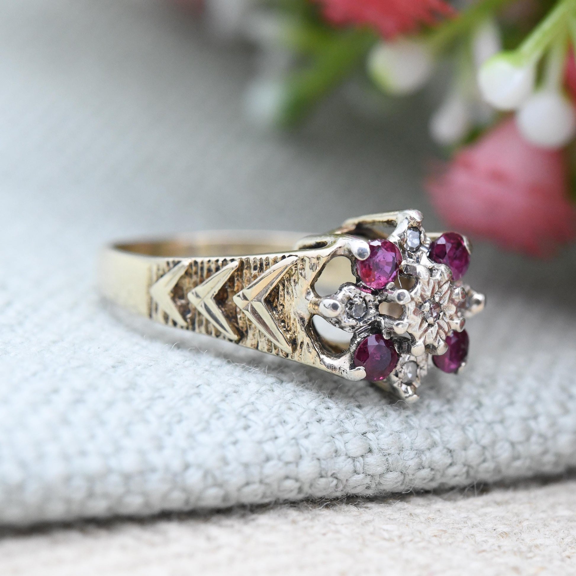 Vintage 9ct Gold Ruby Diamond Floral Cluster Ring 1976 by Slade and Kempton S&K - Mid-Century Textured | UK Size - L 1/2 | US Size - 6