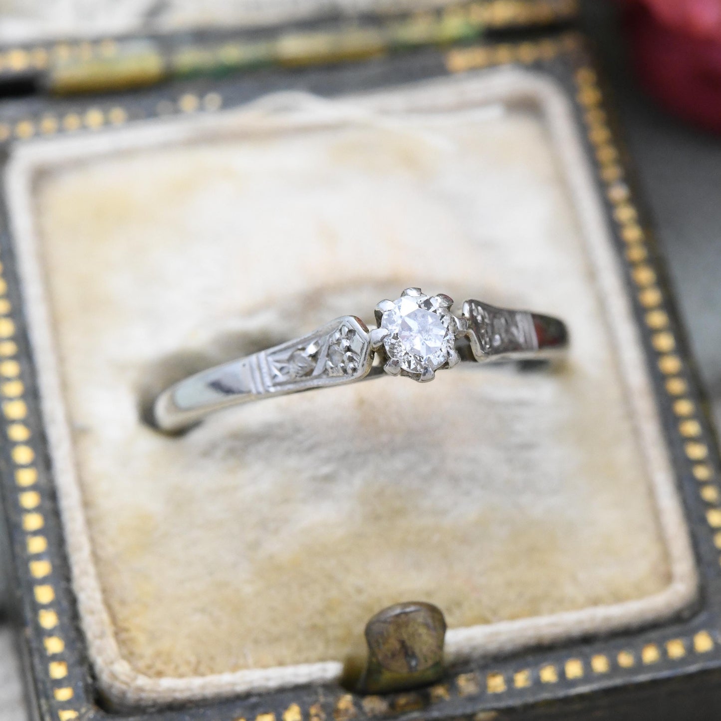 Vintage 18ct Gold Platinum Diamond Solitaire Ring - Art Deco Period Traditional White Gold Engagement Ring | UK Size - K | US Size - 5 1/4