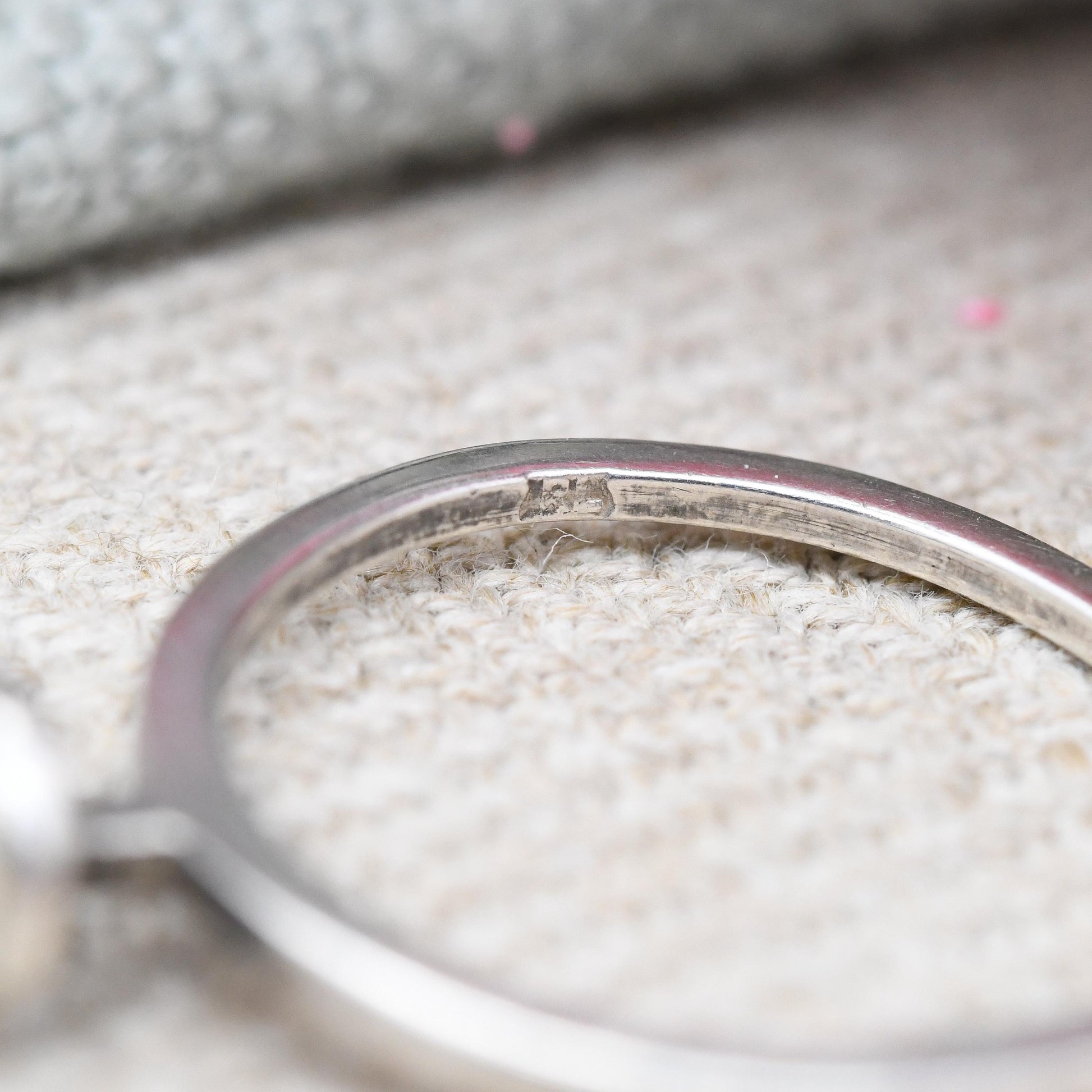 Vintage Sterling Silver Moonstone Ring 1975 - Minimal Raised Design Cabochon Gemstone Mid-Century Modern | UK Size - N | US Size - 6 3/4