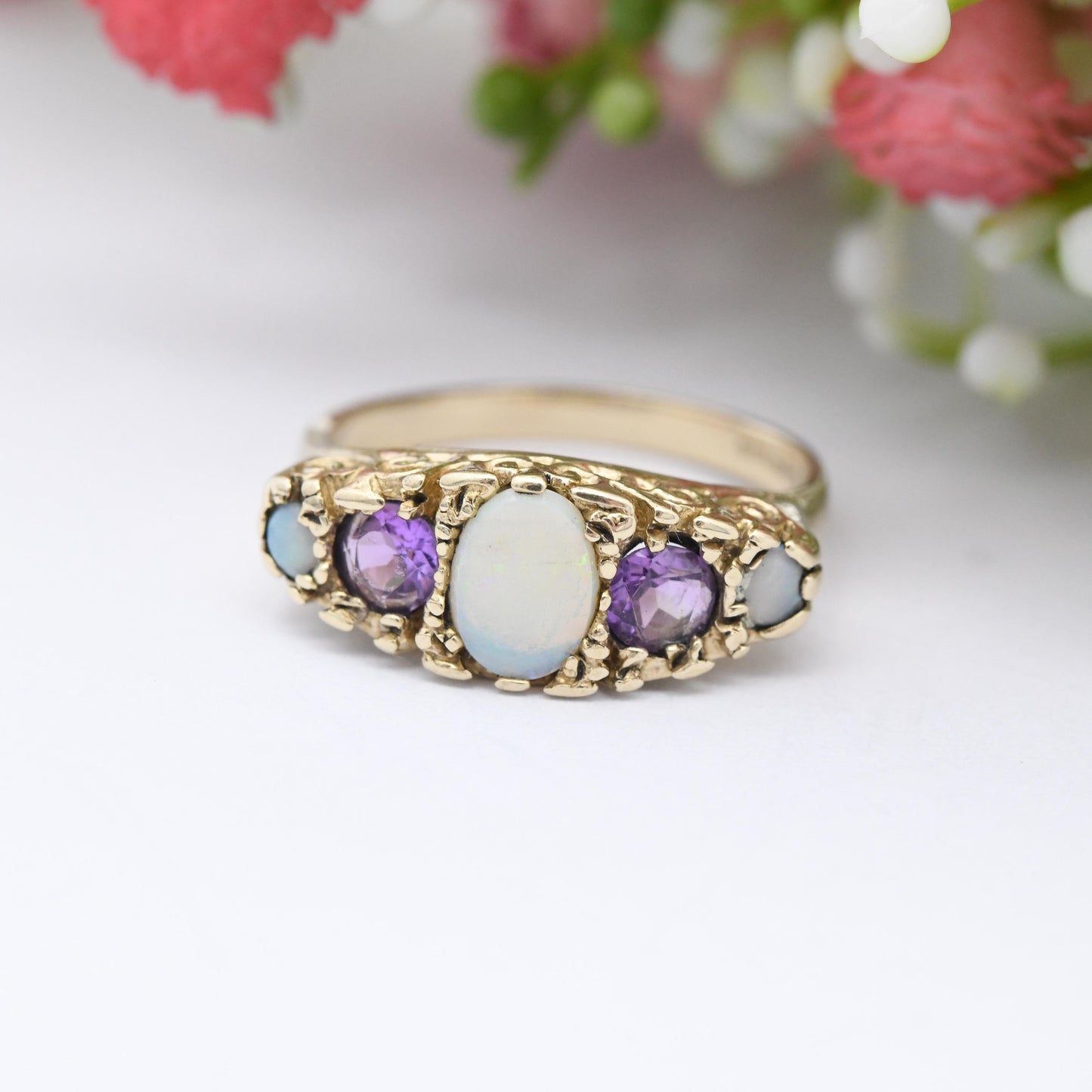 Vintage 9ct Gold Opal Amethyst Five Stone Ring - Pretty Mid-Century Antique Revival Purple White Gemstones | UK Size - P | US Size - 7 3/4