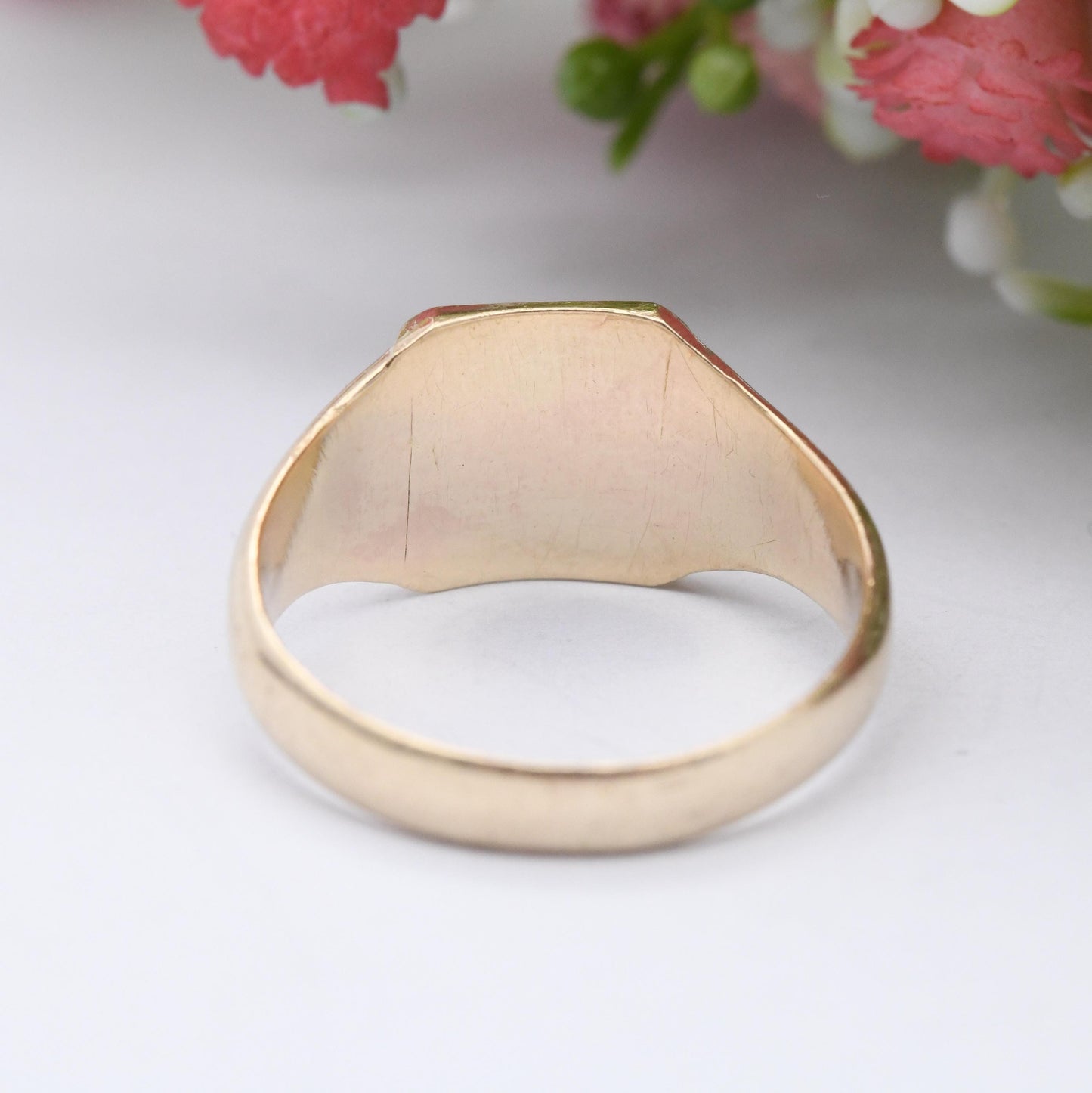 Vintage 9ct Gold Signet Ring 1970s Henry Griffith - Unisex Everyday Solid Gold Jewellery | Gift for Him | UK Size - S 1/2 | US Size - 9 1/4