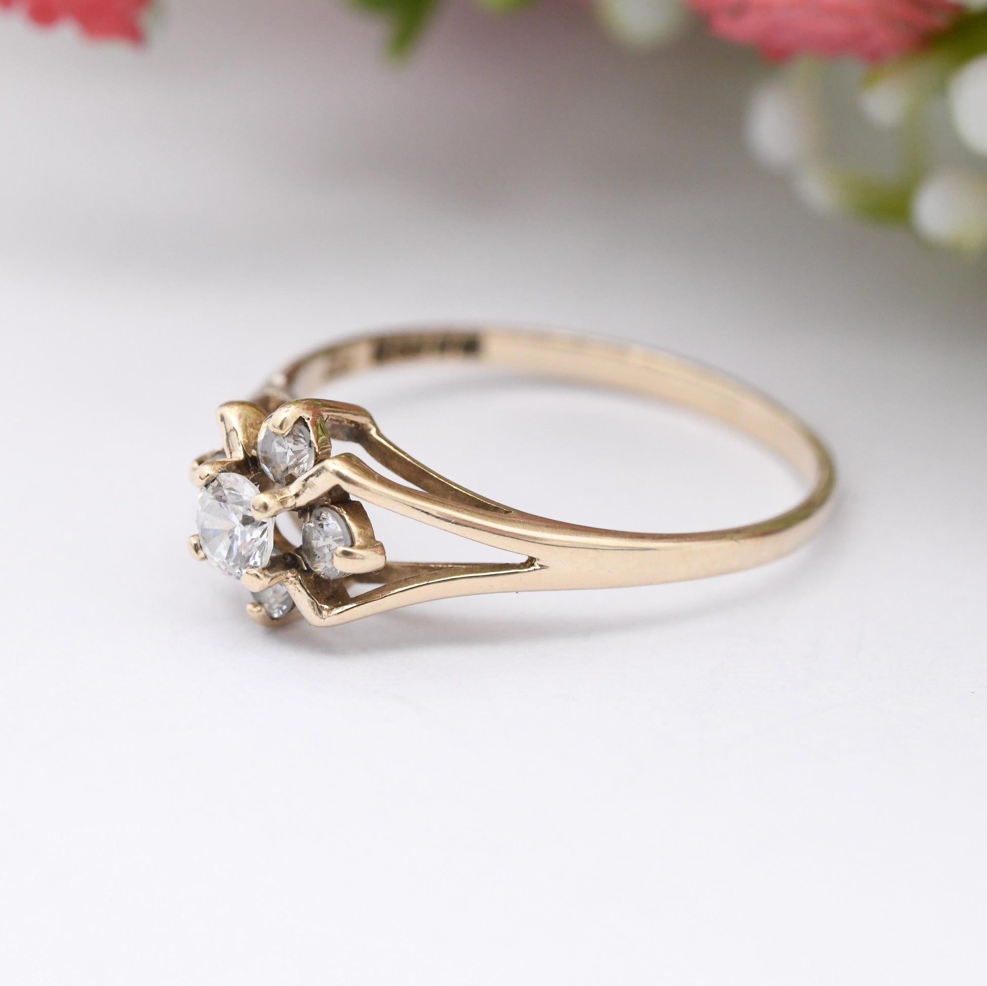 Vintage 9ct Gold Cluster Ring 1983 with Clear Stones - Mid-Century Delicate Cocktail Elven Style Star Ring | UK Size - O | US Size - 7 1/4