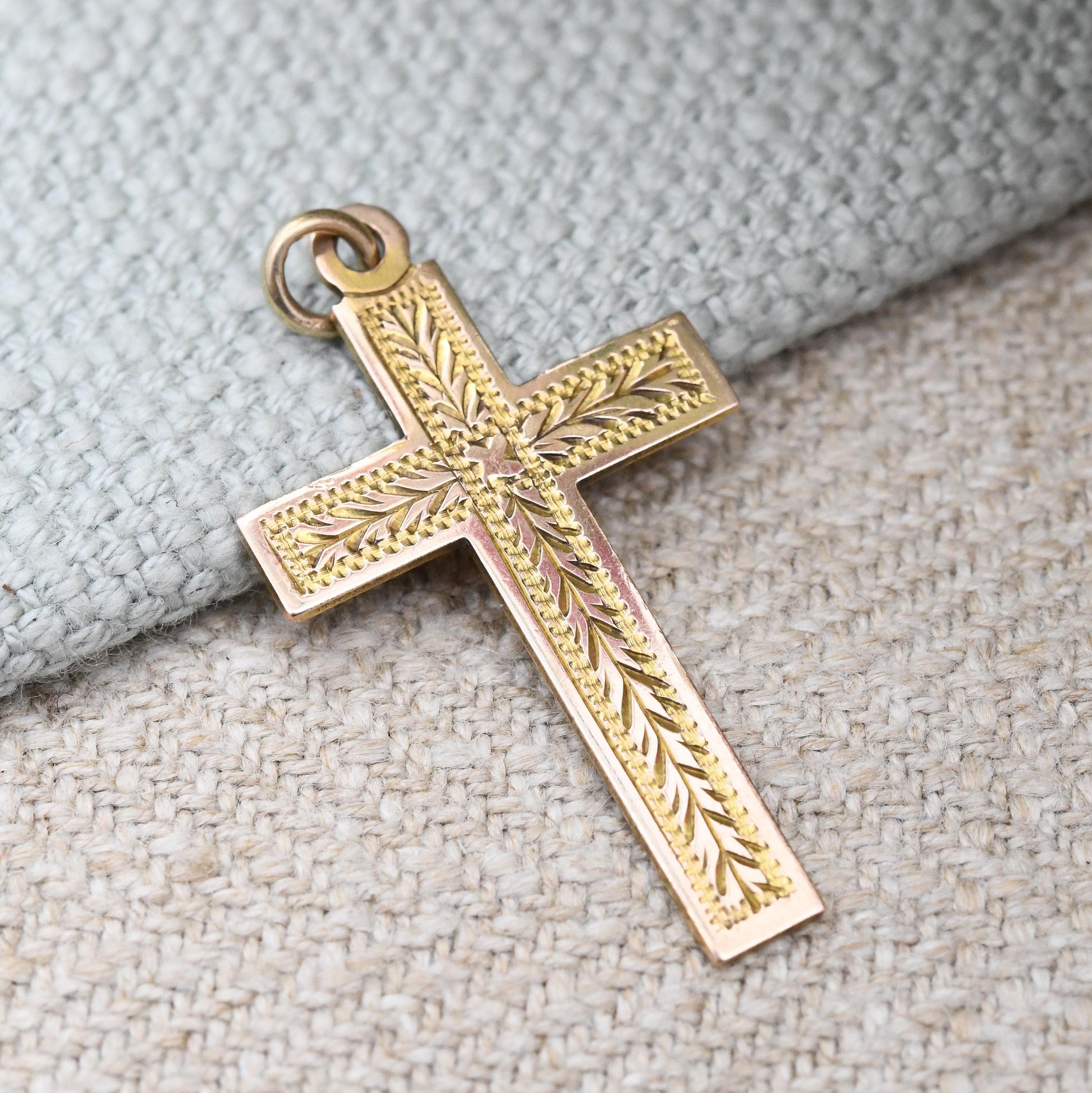 Antique 9ct Gold Cross Pendant with Pretty Leaf Pattern - Antique Rose Gold Christian Religious Necklace Gift for Christening Baptism