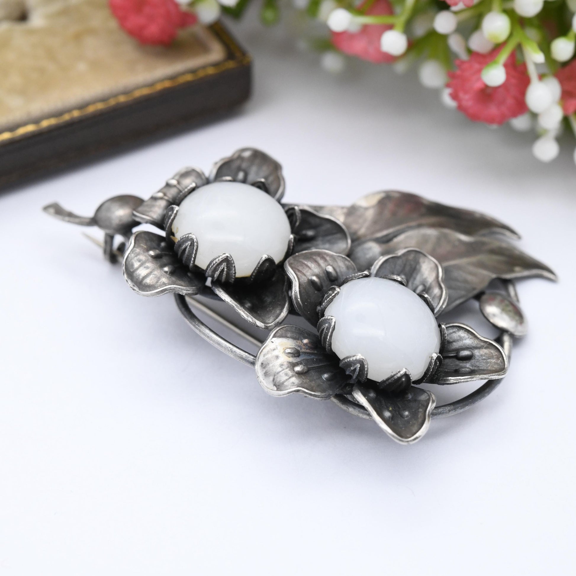 Vintage Sterling Silver Large Flowers Brooch with White Stones - Opalised Frosted Glass | Textured Flower Jewellery | Statement Brooch Gift