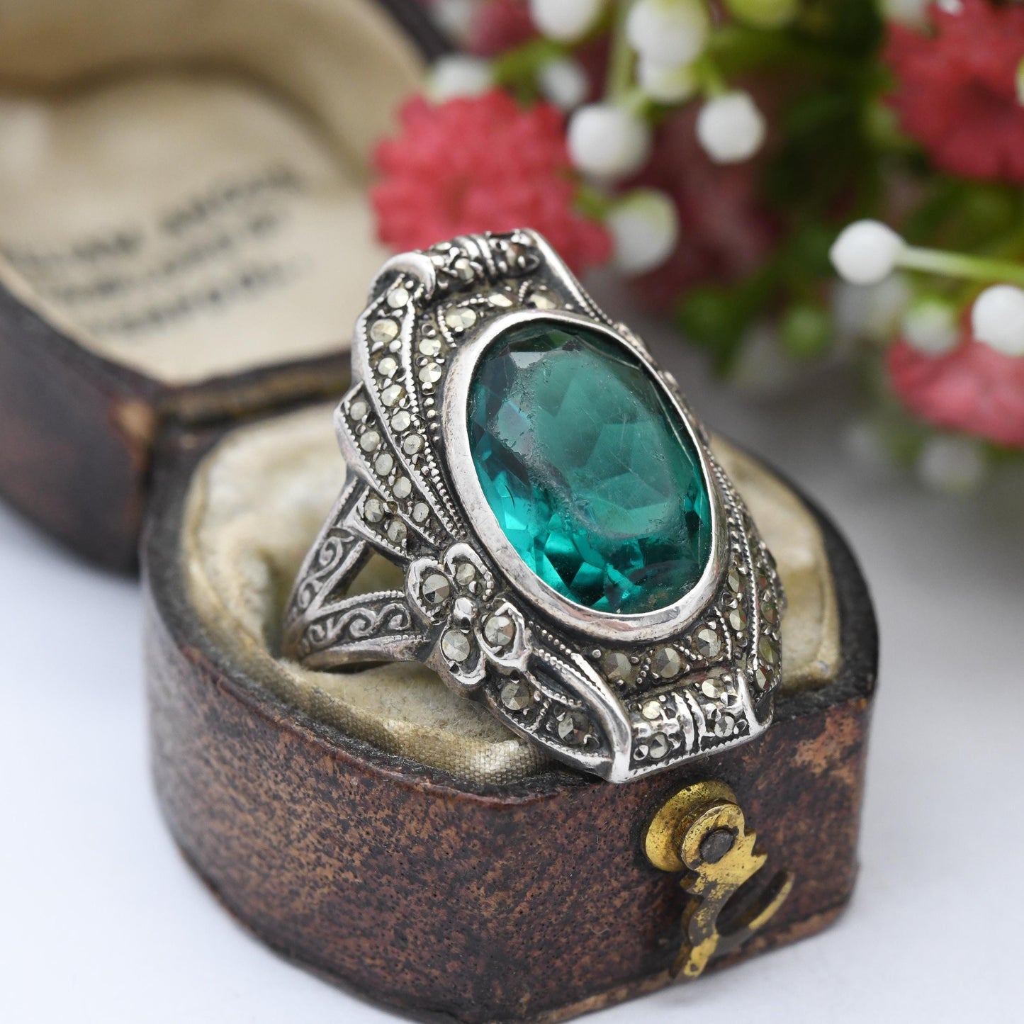 Vintage Art Deco Sterling Silver Plaque Ring Marcasite and Green Paste Stone Made in USA ->U<- - Cocktail Ring | UK Size - S | US Size - 9