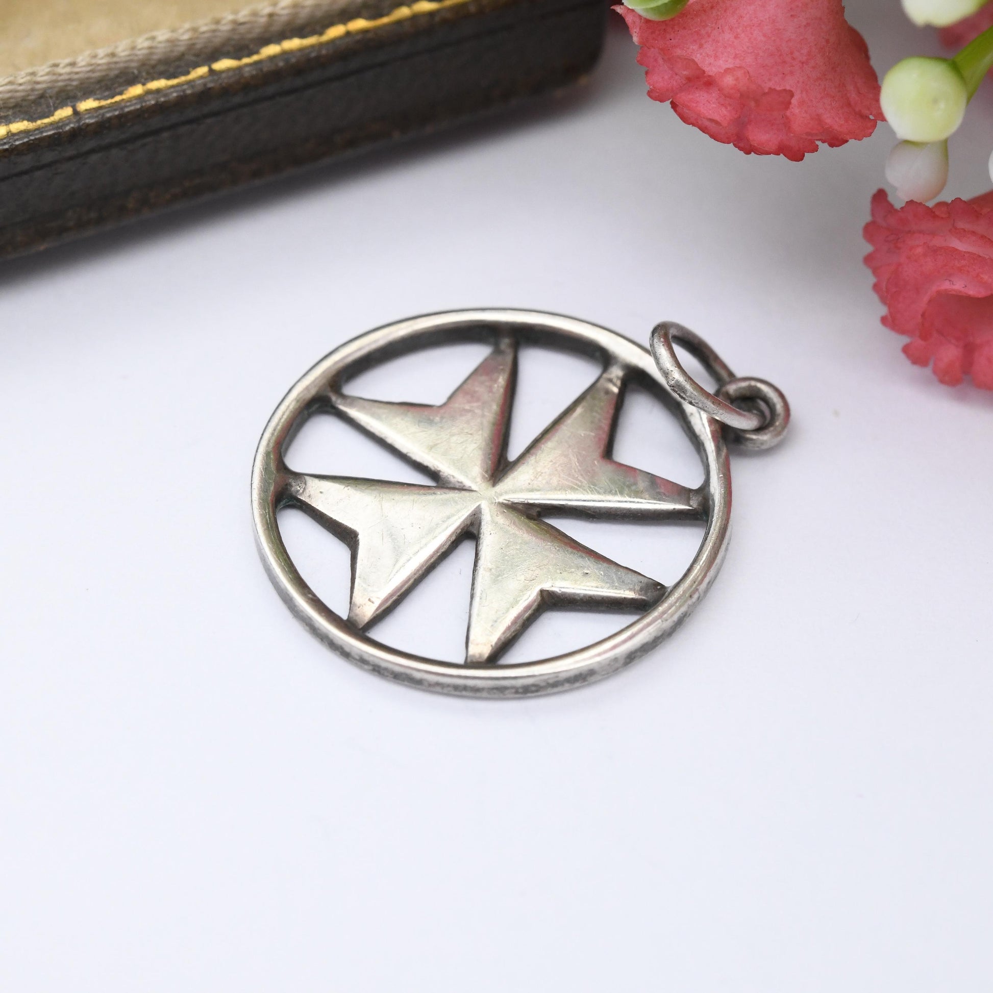 Vintage Maltese Cross Silver Pendant - 917 Silver Minimal Design Arrow Cross Christian Gift for Baptism Christening | Charm Necklace Stack